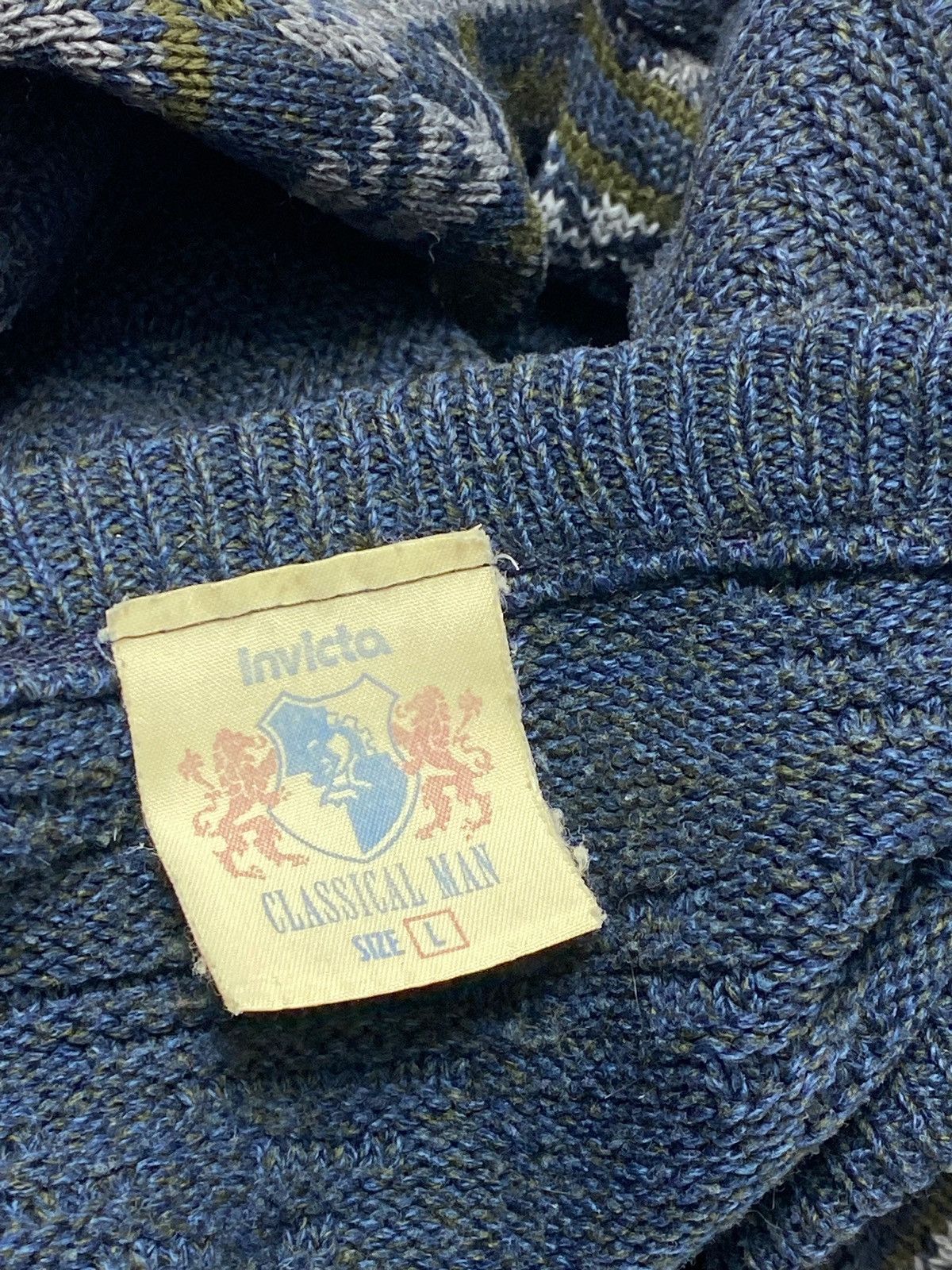 Invicta 90s Vintage INVICTA Beautiful Warm Sweater Pattern Art Size US XL / EU 56 / 4 - 3 Thumbnail