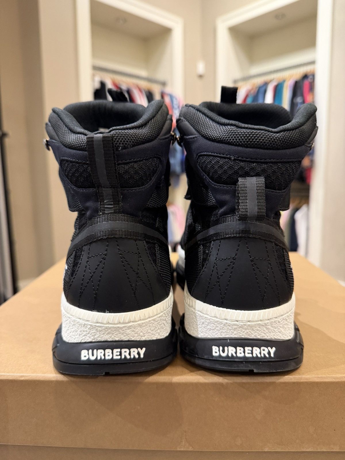 Burberry Burberry High Top Mesh Lace Up Sneakers Size US 9 / EU 42 - 3 Thumbnail