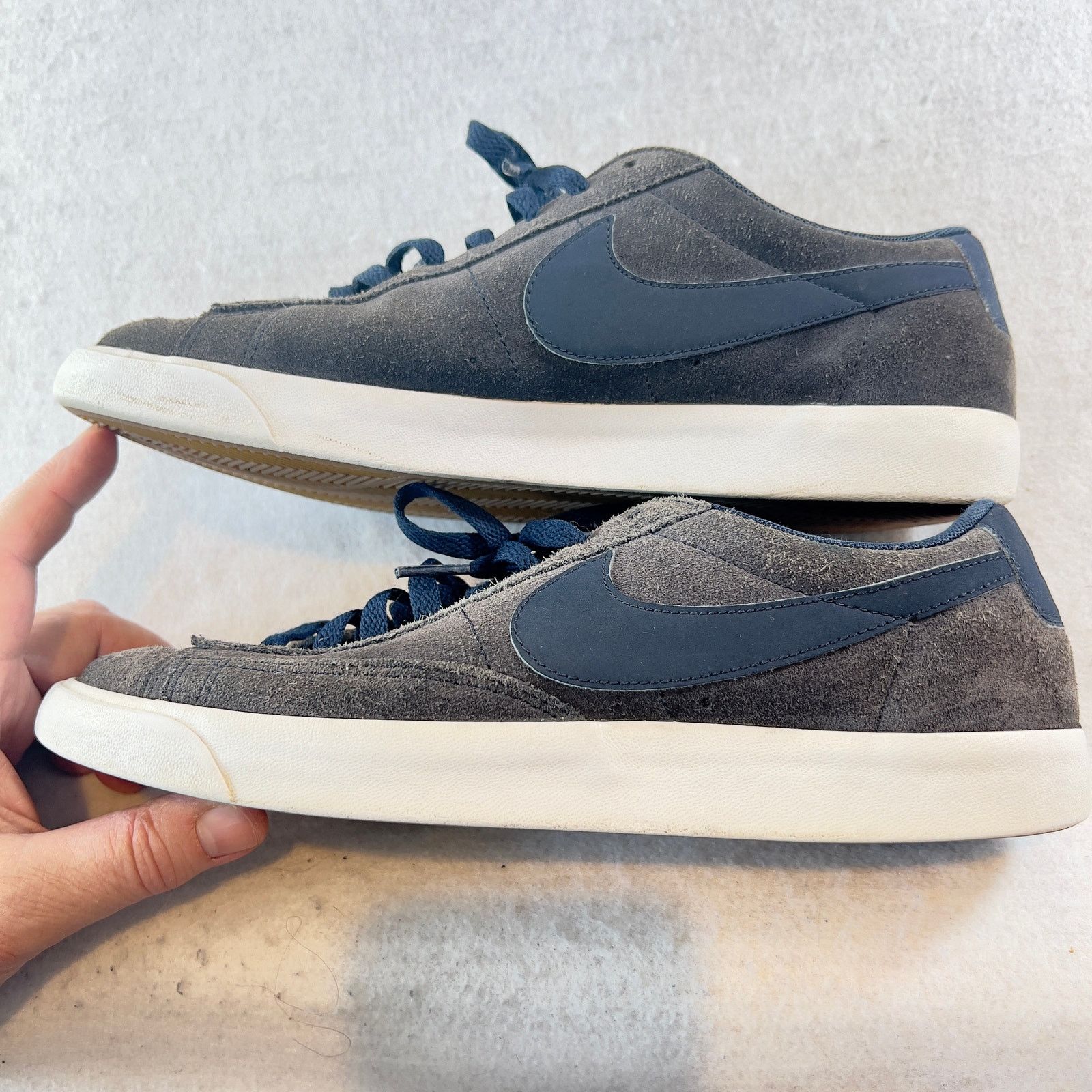 Nike Low Top Sneaker Nike Men 9 Blazer Grey Navy Style AJ9516-400 Size US 9 / EU 42 - 2 Thumbnail