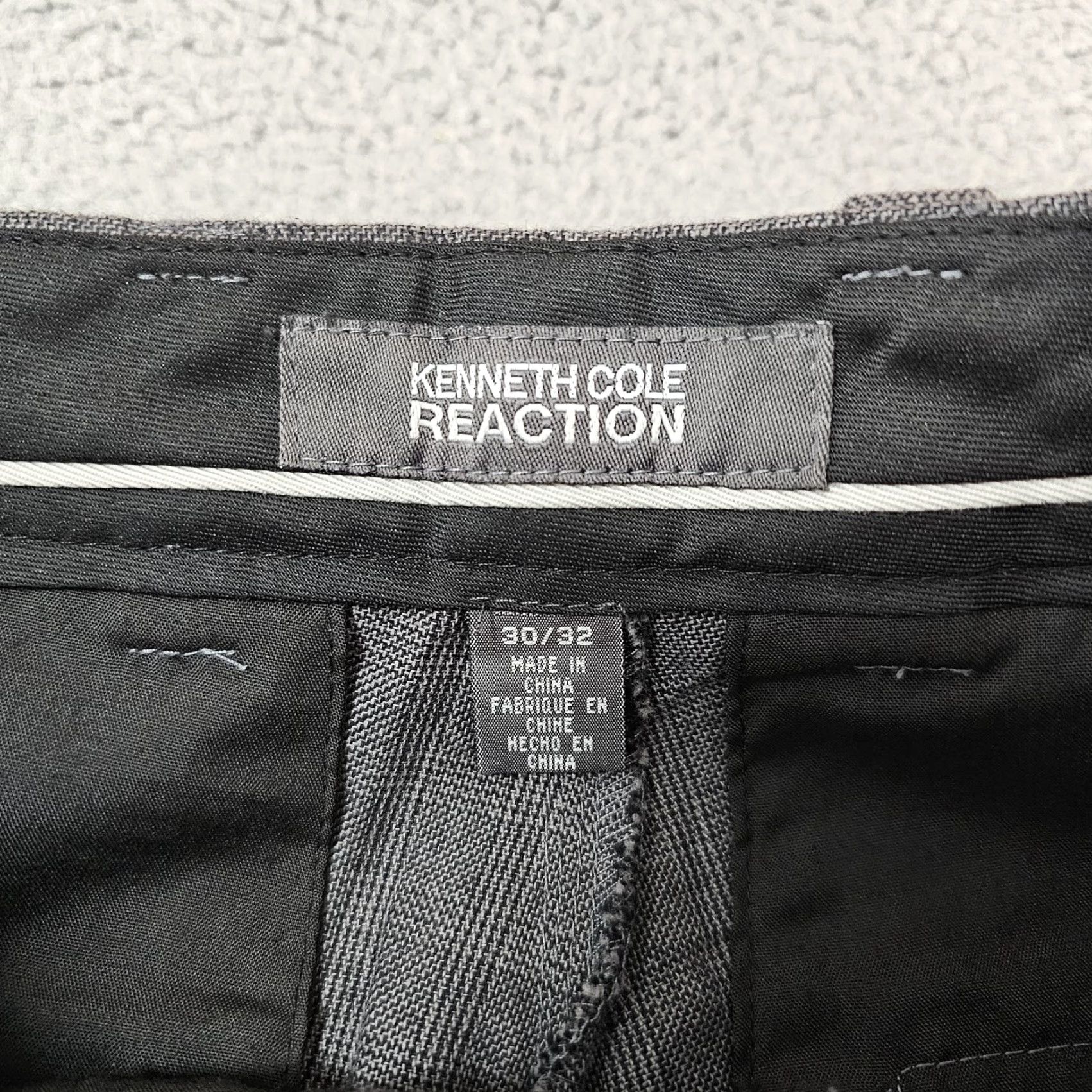 Kenneth Cole KENNETH COLE REACTION Pants Mens 30x32 Gray Plaid Dress Slacks Flat Front Dress Pants Mens New Size US 30 / EU 46 - 4 Thumbnail