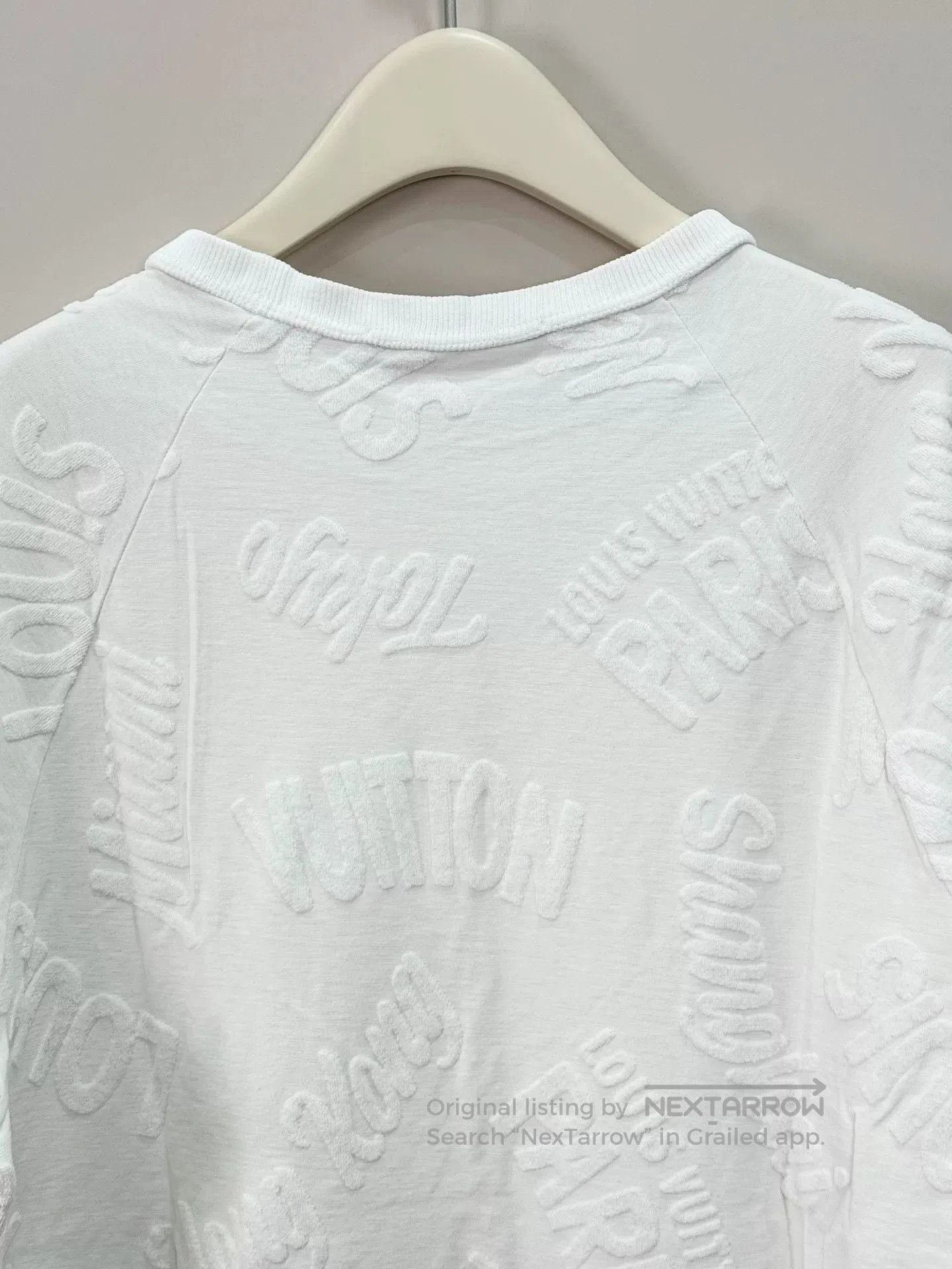 Louis Vuitton Louis Vuitton Embossed Short Sleeve T-Shirt. Size US XL / EU 56 / 4 - 5 Thumbnail