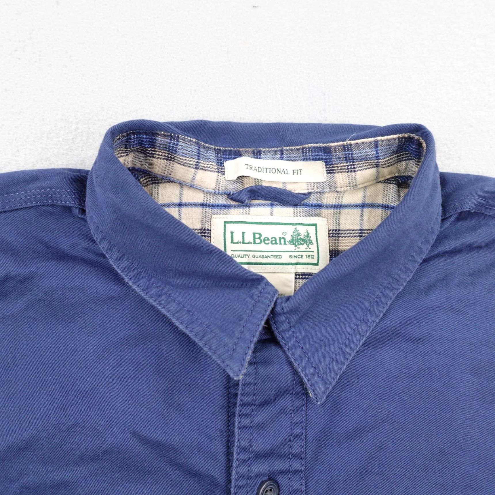 Vintage LL Bean Button-Up Shirt Mens Large Blue Flannel Lined Hurricane Traditional Fit Size US L / EU 52-54 / 3 - 2 Thumbnail