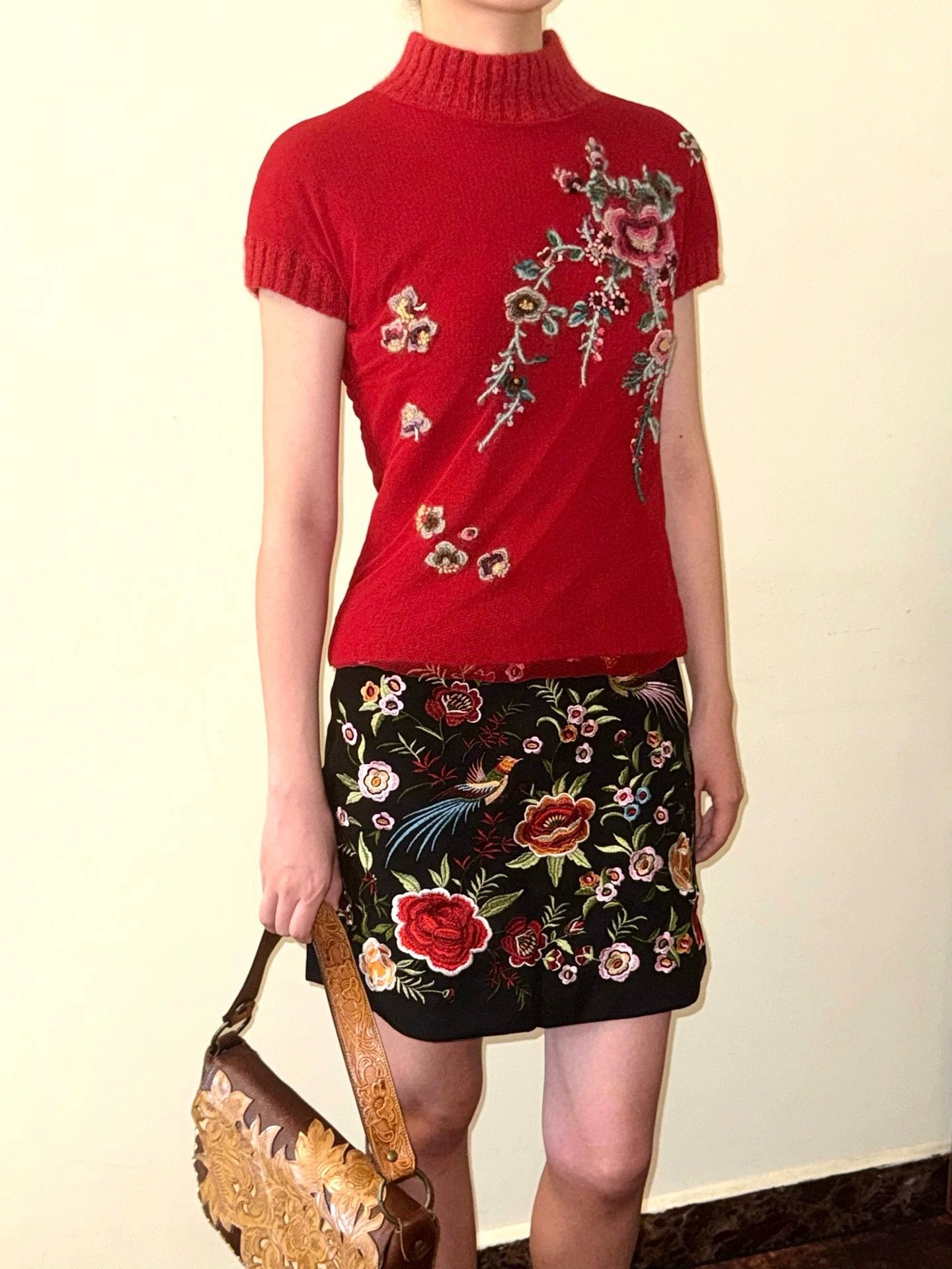 Vivienne Tam Vivienne Tam Chinese Red Plush Knit Tulle Embroidered Floral Top Size XS / US 0-2 / IT 36-38 - 7 Thumbnail