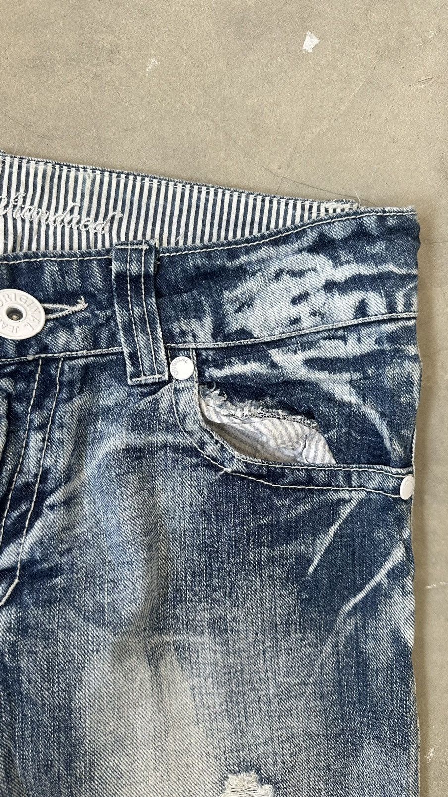 Japanese Brand THE VINTAGE SHERIFF DISTRESSED JEANS Size US 32 / EU 48 - 7 Thumbnail