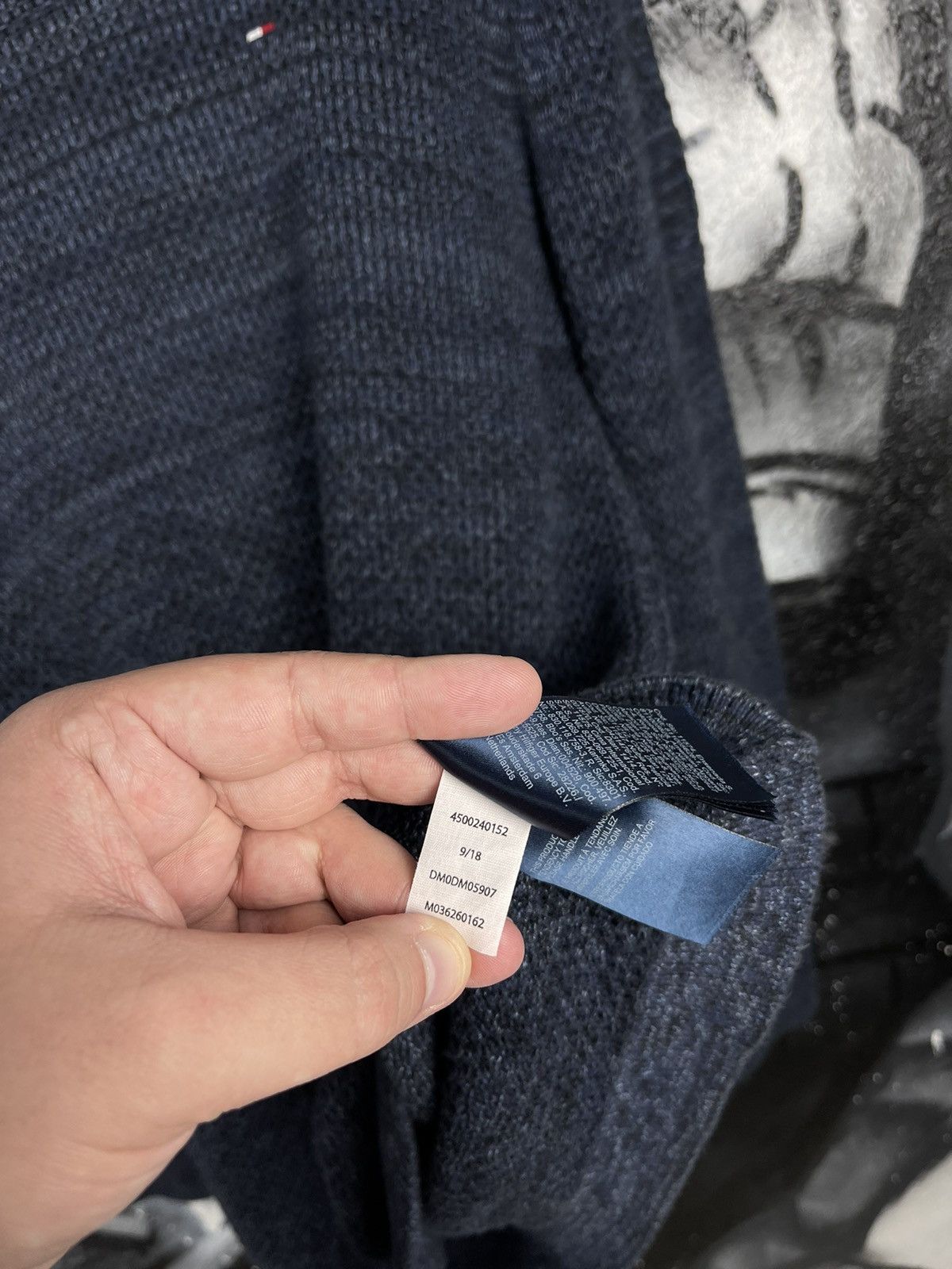 Tommy Hilfiger Tommy Jeans Oversized Knited Sweater Men’s Size M Size US M / EU 48-50 / 2 - 8 Thumbnail