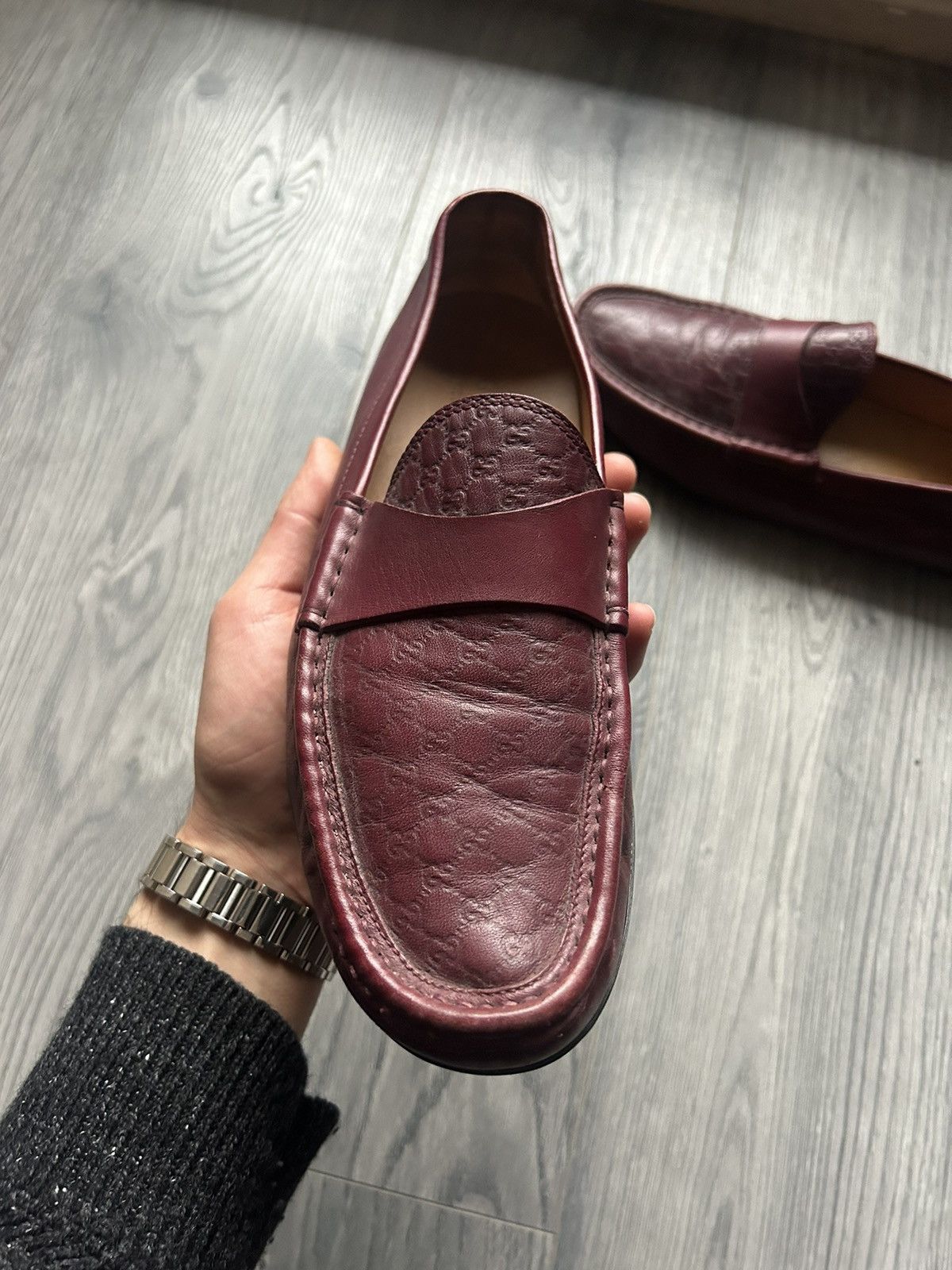 Gucci Gucci Burgundy Leather Loafers with Embossed GG Monogram Size US 7 / EU 40 - 7 Thumbnail