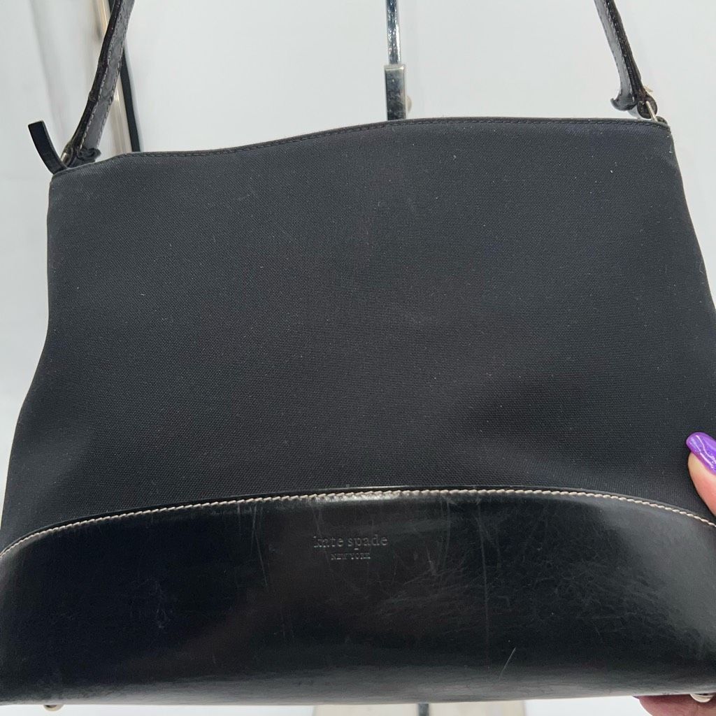Kate Spade Kate Spade Made in Italy Vintage Red Square Interior Canvas and Leather Shoulder Bag Size ONE SIZE - 2 Thumbnail