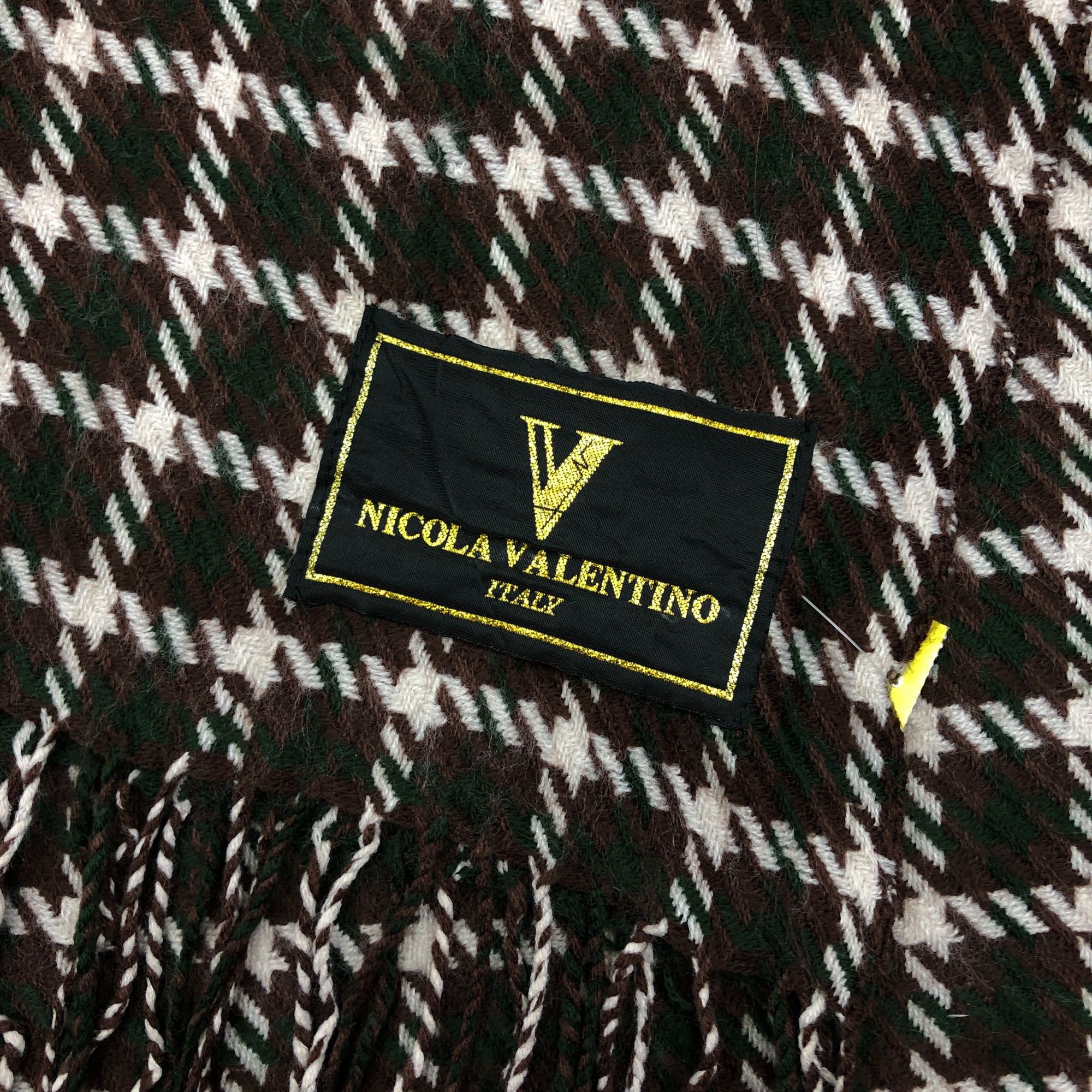 Japanese Brand Vintage Nicola Valentino Scarf Houndstooth Wool Scarves Size ONE SIZE - 4 Thumbnail