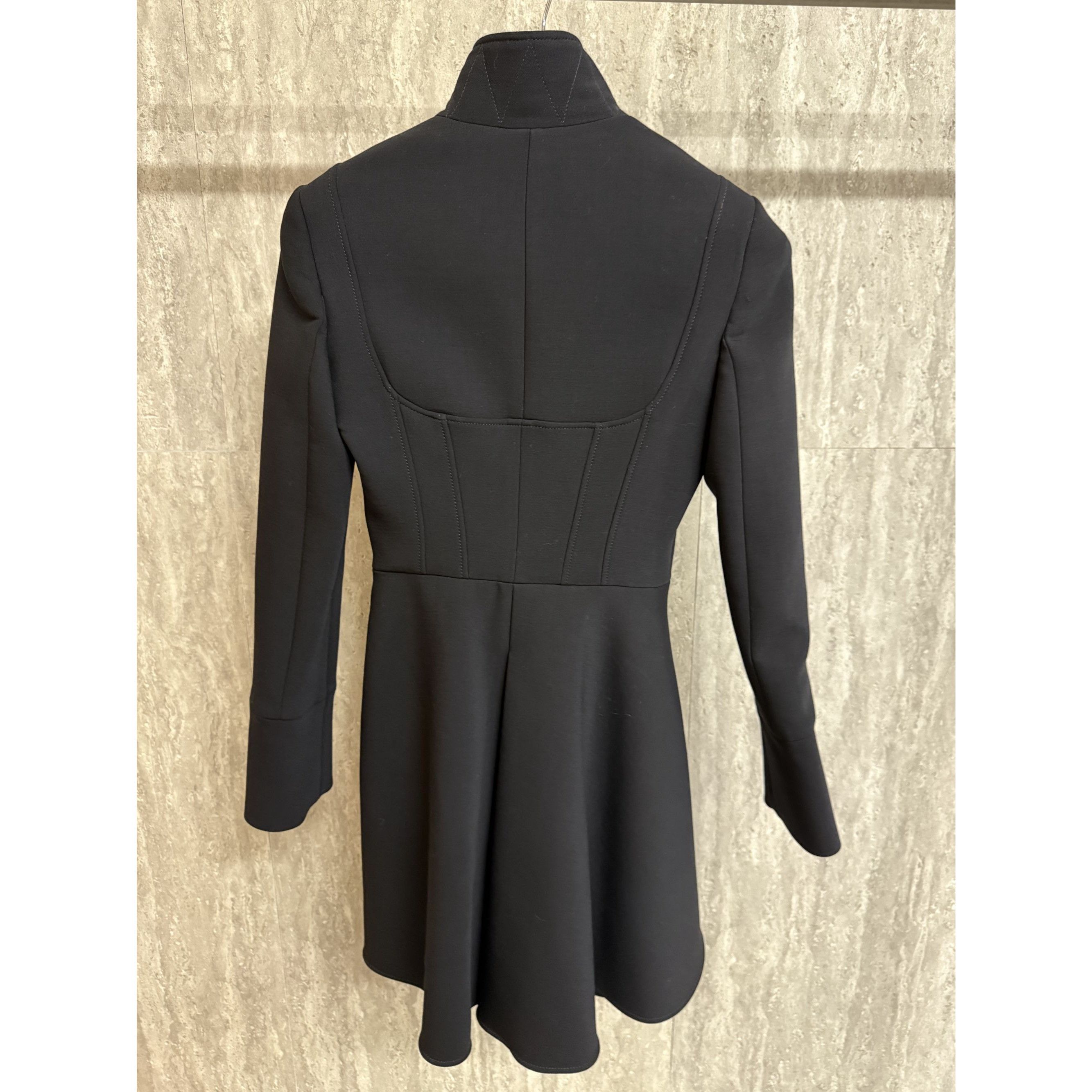 Alexander McQueen Alexander McQueen Double-Breasted Asymmetrical Black Coat Size S / US 4 / IT 40 - 2 Thumbnail