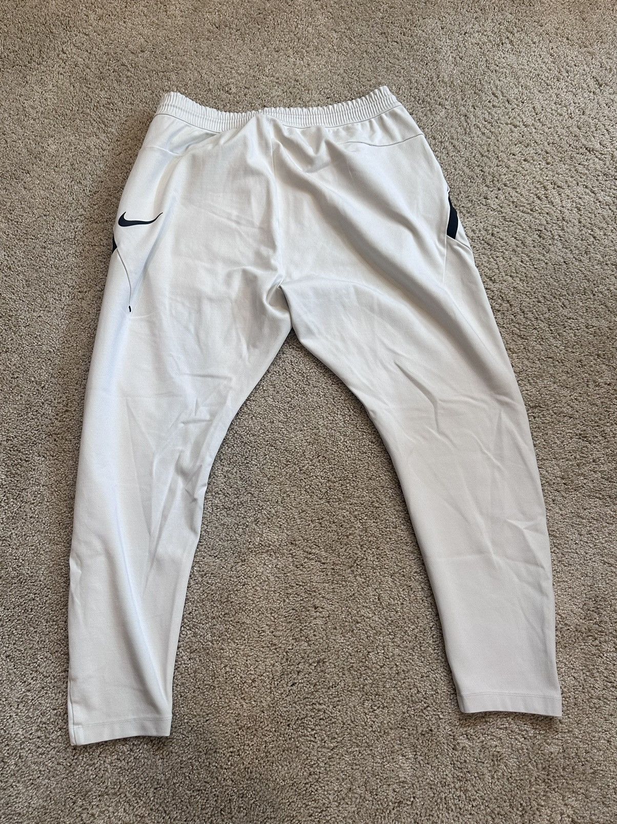 Nike Nike sweatpants Size US 34 / EU 50 - 2 Thumbnail