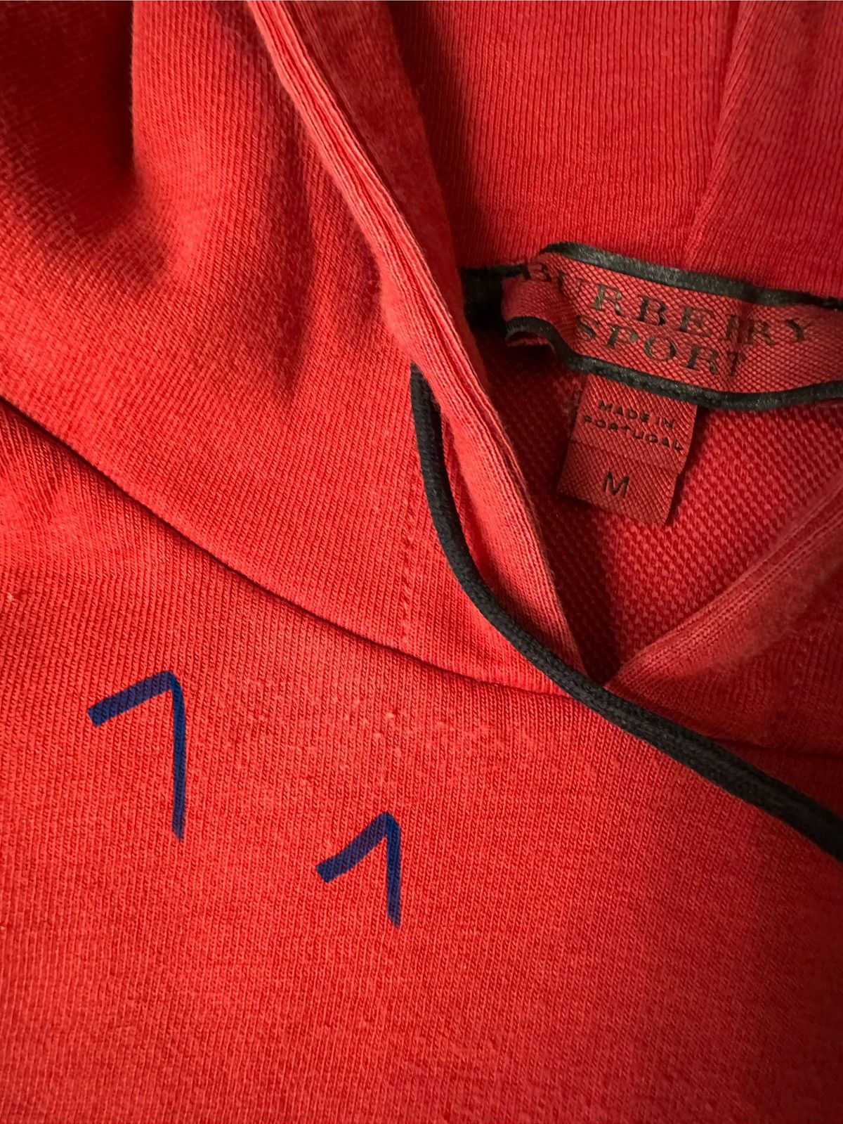 Burberry Burberry hoodie size M red Size US M / EU 48-50 / 2 - 7 Thumbnail