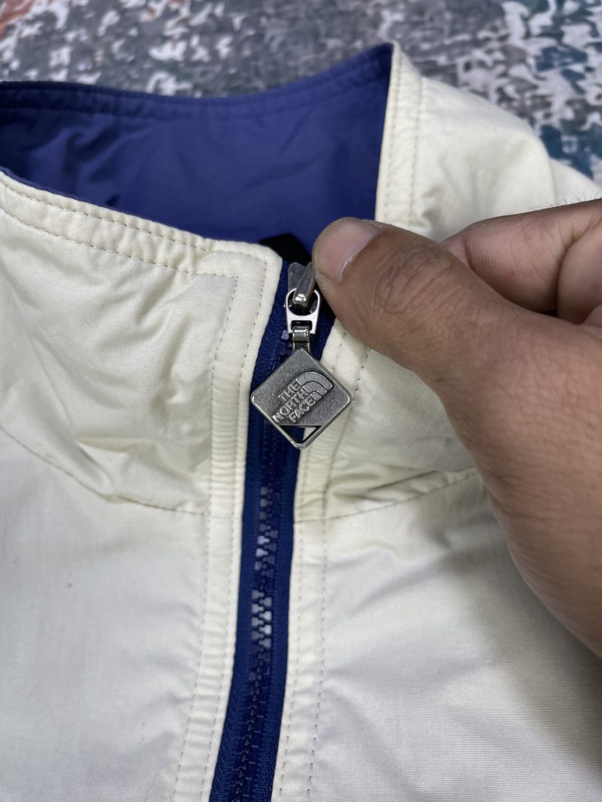 The North Face Vintage The North Face Pocketable Windbreaker Jackets Size US L / EU 52-54 / 3 - 5 Thumbnail