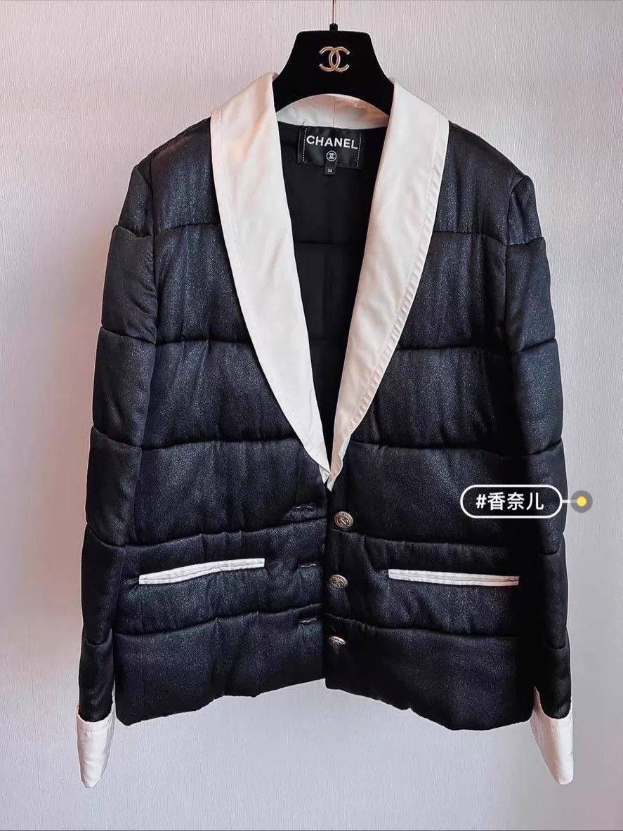 Chanel Chanel Jacket 34 Size XS / US 0-2 / IT 36-38 - 1 Thumbnail