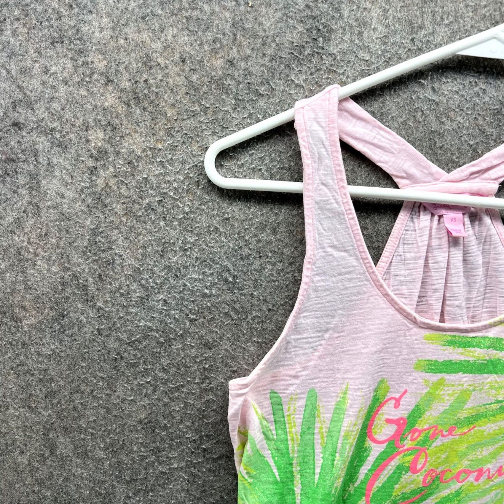 Lilly Pulitzer Lilly Pulitzer Tank Top Womens XS Pink Gone Coconuts Palm Graphic Pima Cotton Tank Top Womens XS Pink Gone Coconuts Palm Graphic Size XS / US 0-2 / IT 36-38 - 7 Thumbnail