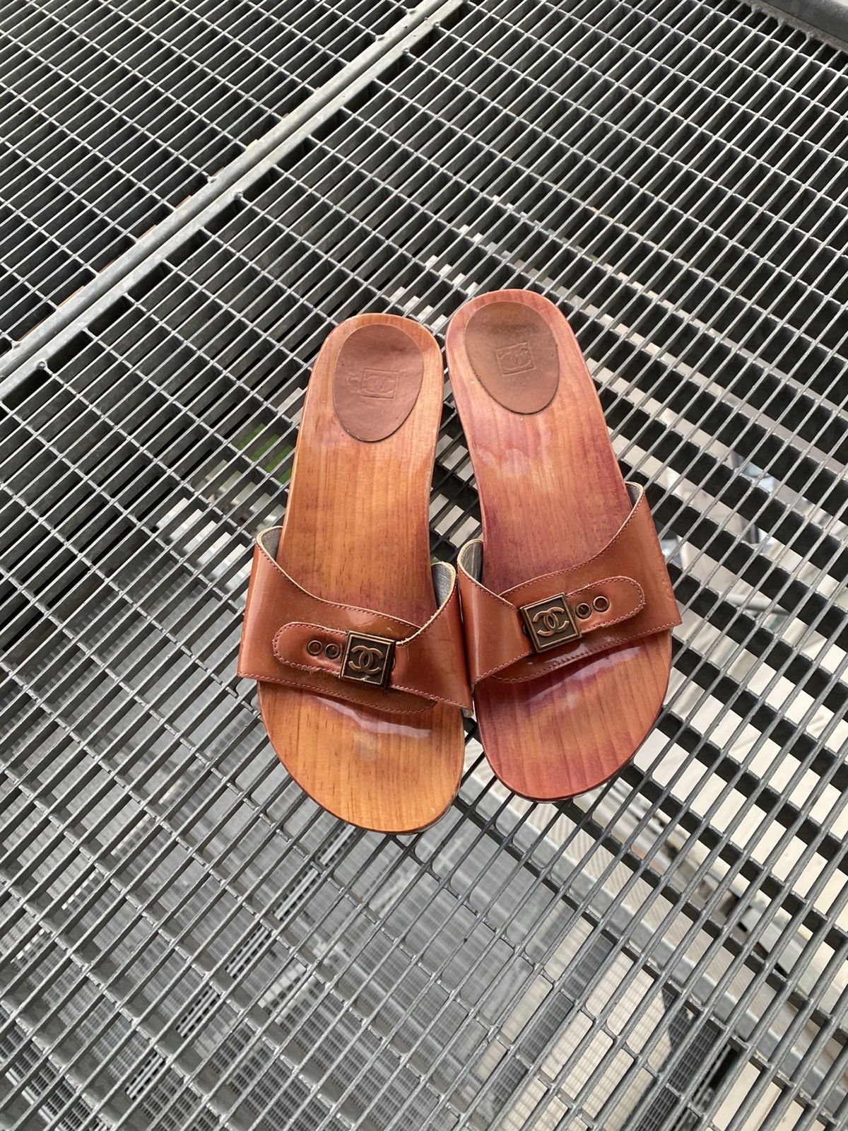 Chanel Chanel Wooden Slip Ons Size US 11 / IT 41 - 1 Thumbnail