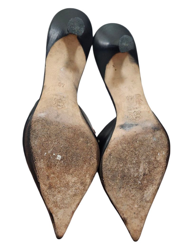 Manolo Blahnik Manolo Blahnik Leather Lasercut Accents Mules Women's Size US 10 / IT 40 - 10 Thumbnail