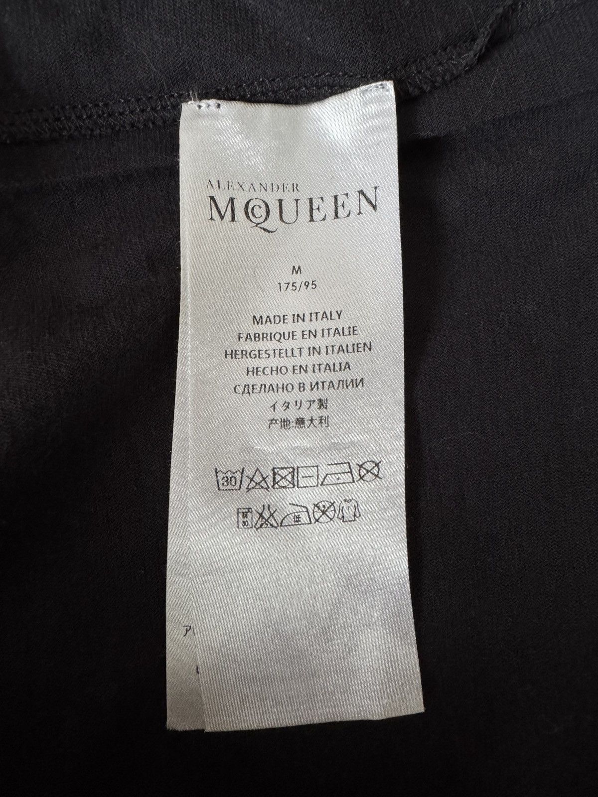 Alexander McQueen 🔥🔥 Alexander Mcqueen “Crime Tattoos” Motive T-Shirt Size US M / EU 48-50 / 2 - 8 Thumbnail