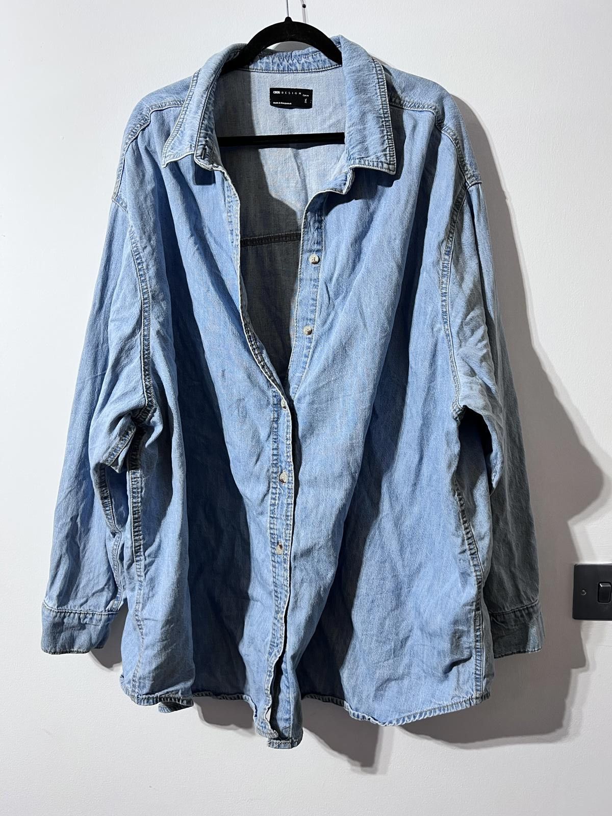 Other ASOS Curve Oversized Denim Shirt Size 2XL (UK 24–26) Size 3XL / US 20-22 - 1 Thumbnail