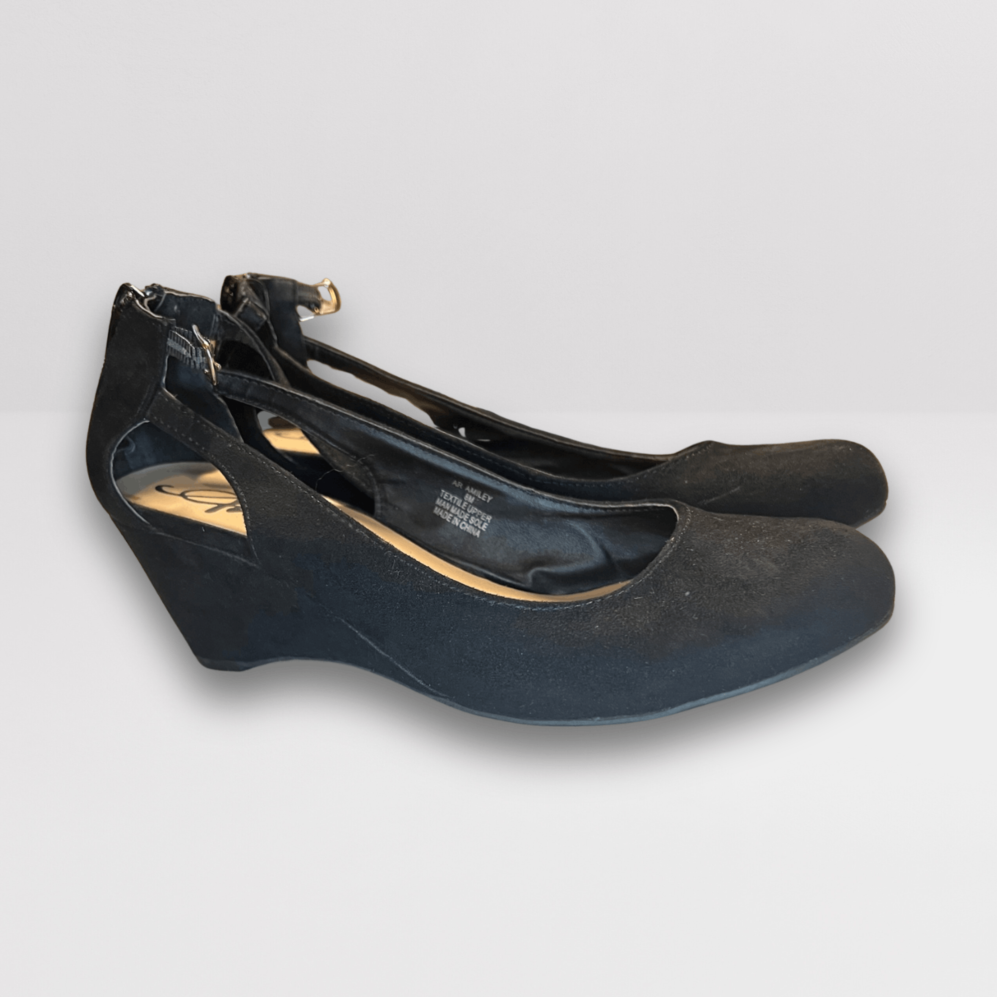 American Rag American Rag Black Suede Low Wedges With Zipper Back Closure Size US 8 / IT 38 - 4 Thumbnail