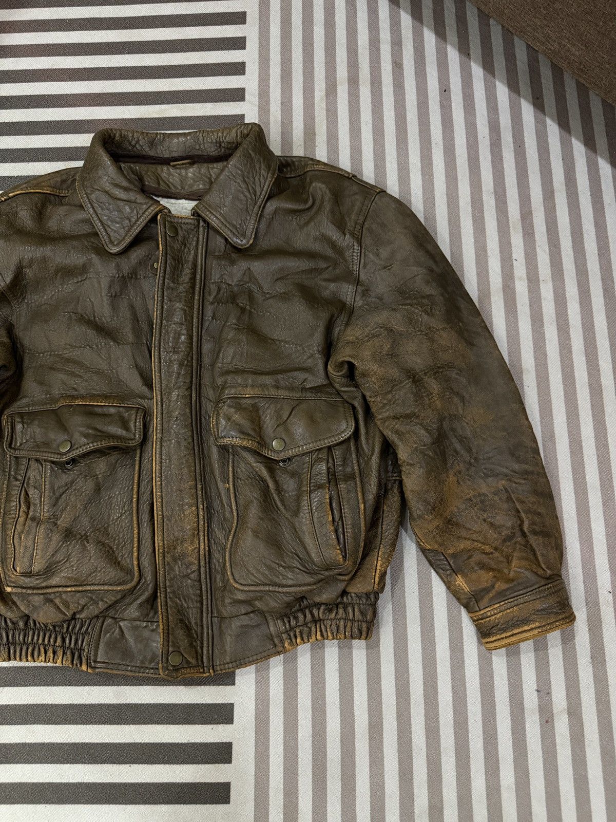 Genuine Leather 🔥🔥🔥ARCHIVE VINTAGE URBAN EXPRESS A2 LEATHER JACKET Size US M / EU 48-50 / 2 - 3 Thumbnail