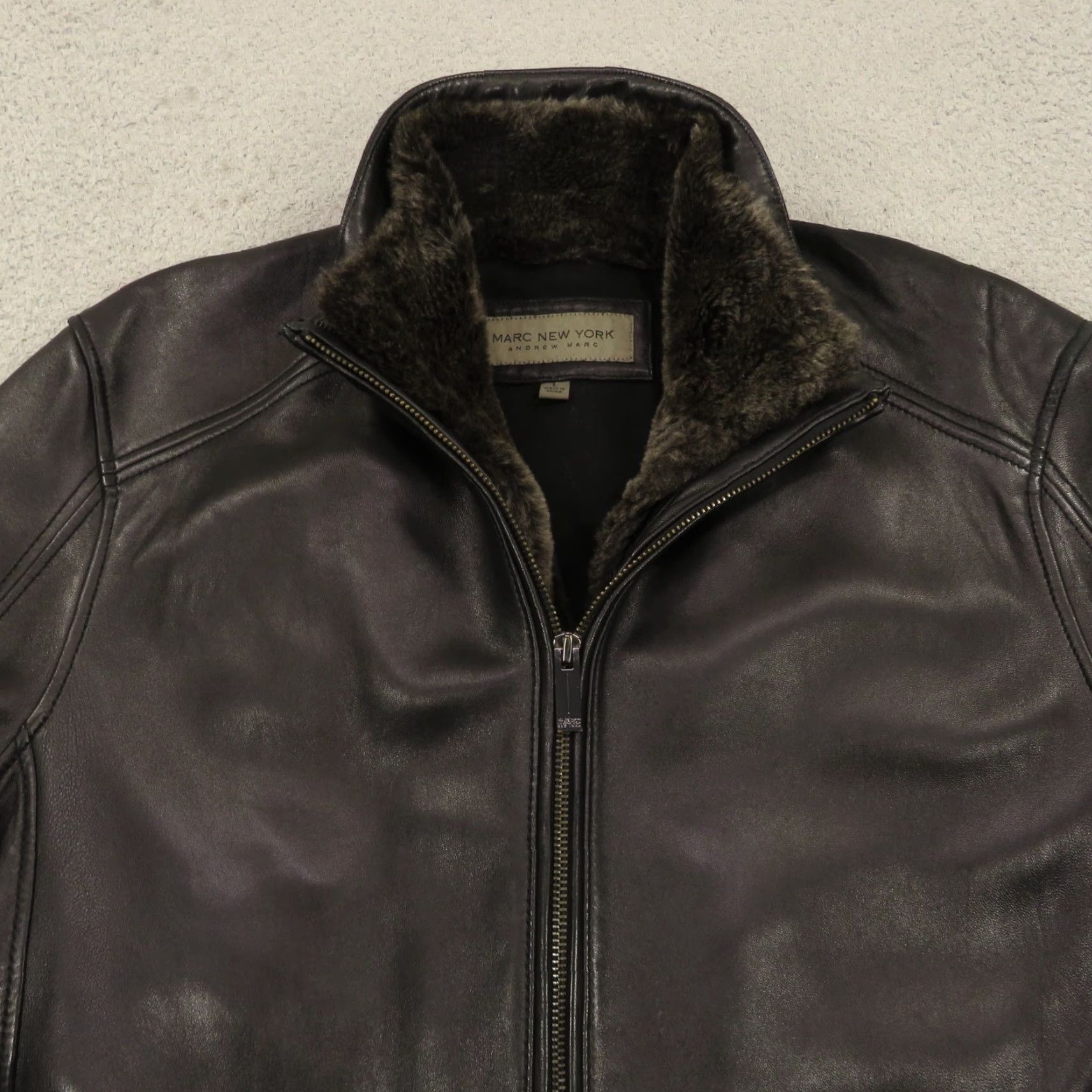 Vintage VINTAGE Andrew Marc New York Jacket Mens Leather Black Removable Fur Liner Wool 3-in-1 Jacket (L) Black Leather 90s Style Size US L / EU 52-54 / 3 - 3 Thumbnail