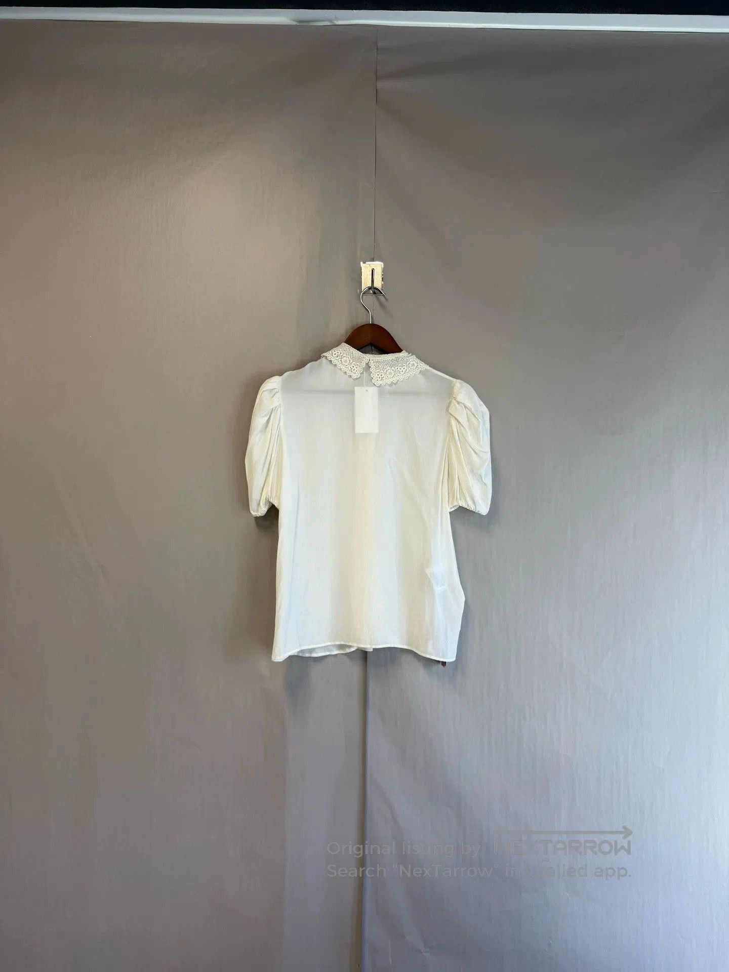 Miu Miu miu miu pearl button lace collar shirt. Size US M / EU 48-50 / 2 - 3 Thumbnail