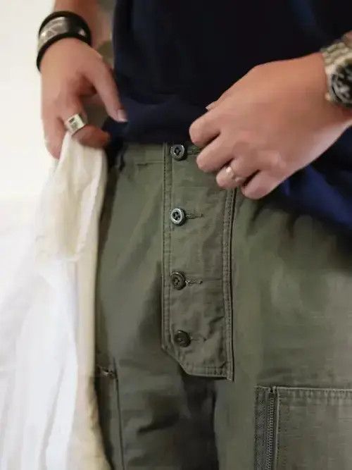 Other 20SS Indigo Union Japan Olive Military Shorts Size US 32 / EU 48 - 2 Thumbnail