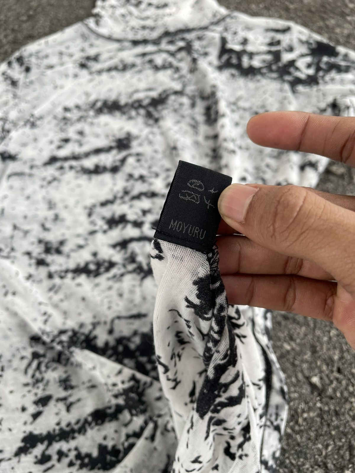 Japanese Brand Moyuru Cloud Printed With Built In Mask Size S / US 4 / IT 40 - 4 Thumbnail