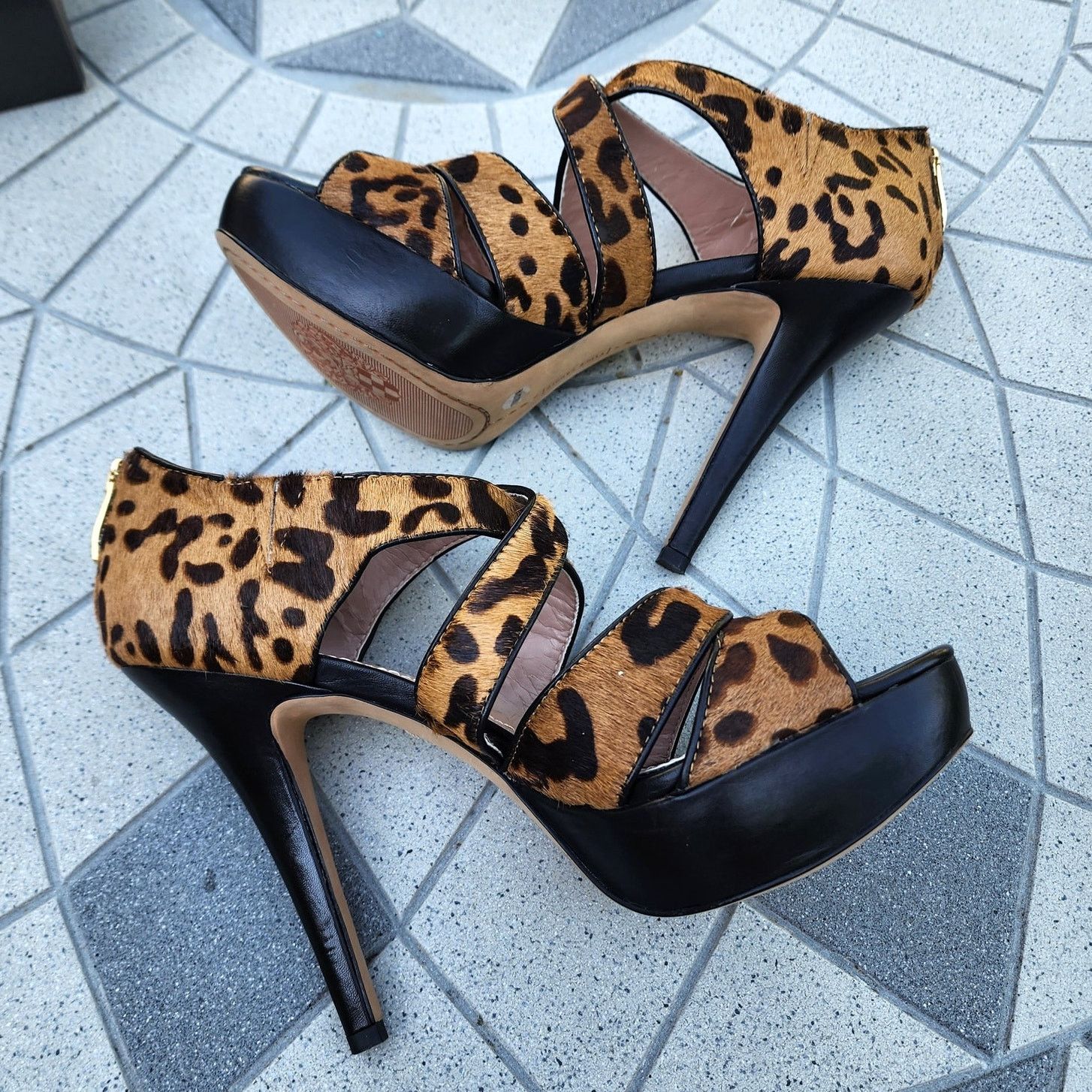 Vince Camuto Vince Camuto Melva Leopard Calf Hair Stiletto Heels 7.5 Size US 7.5 / IT 37.5 - 14 Thumbnail