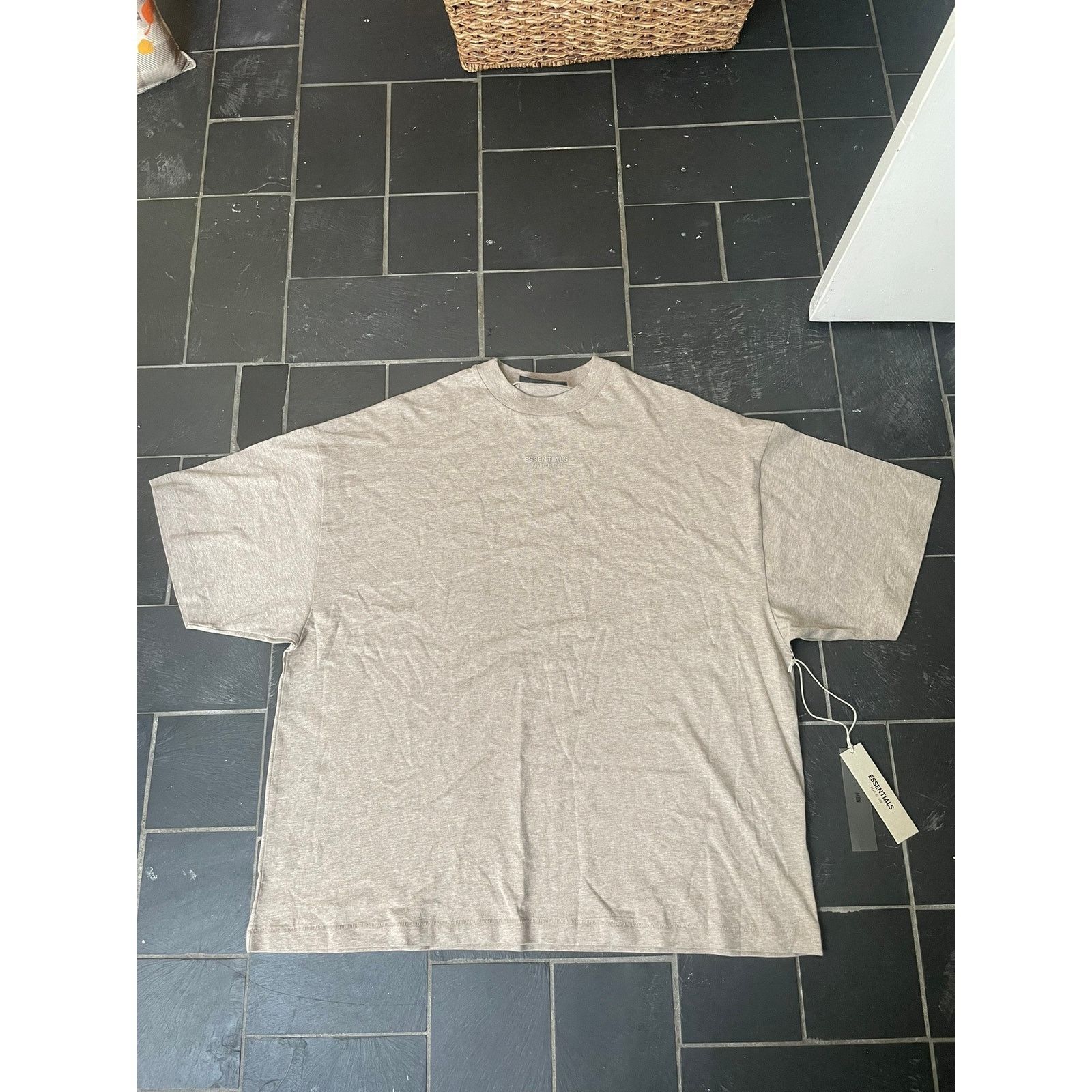 Essentials New Essentials Fear Of God Oversized Oatmeal Tshirt Size US M / EU 48-50 / 2 - 1 Thumbnail