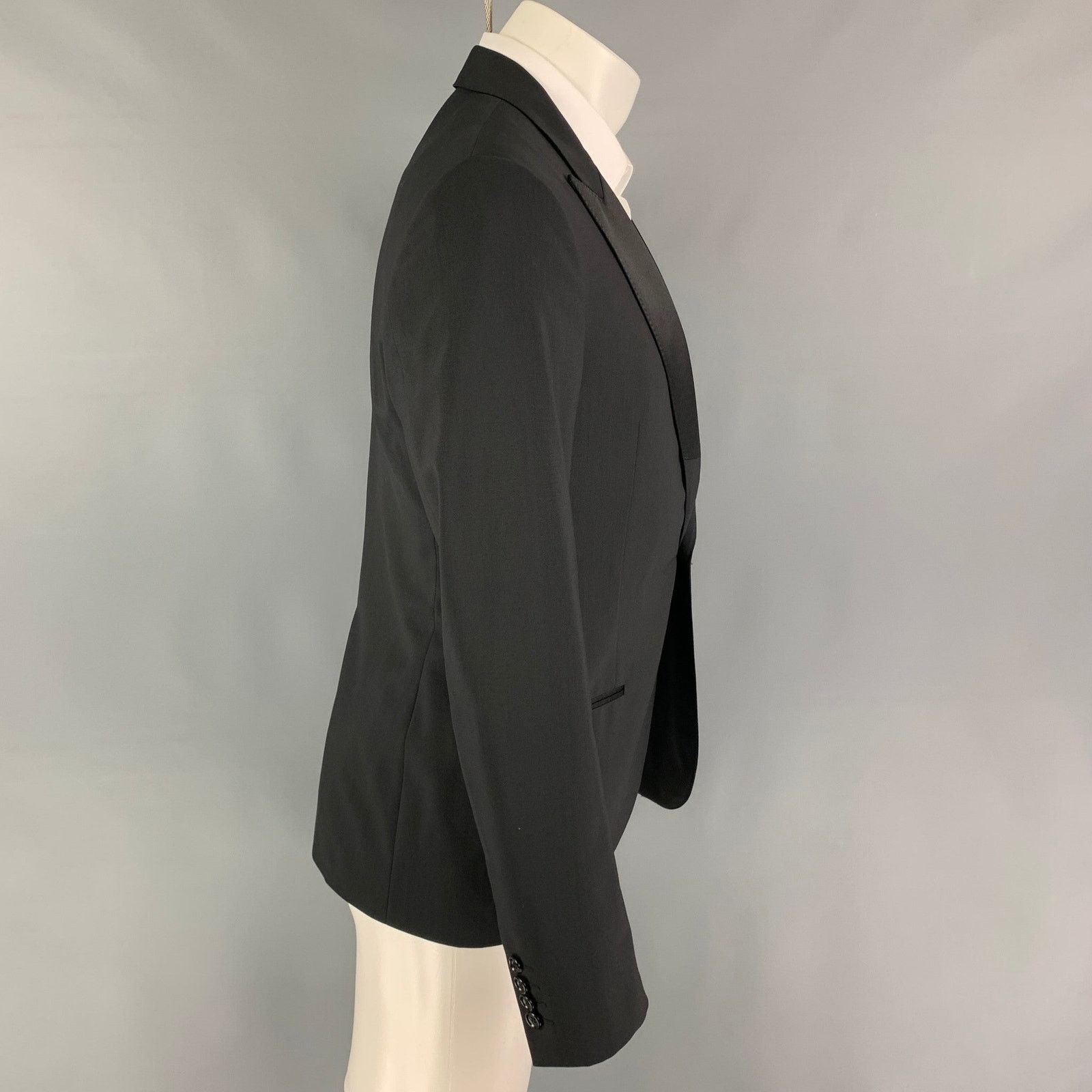 Lanvin LANVIN Size 38 Black Wool Lycra Tuxedo Sport Coat Size 38R - 2 Thumbnail