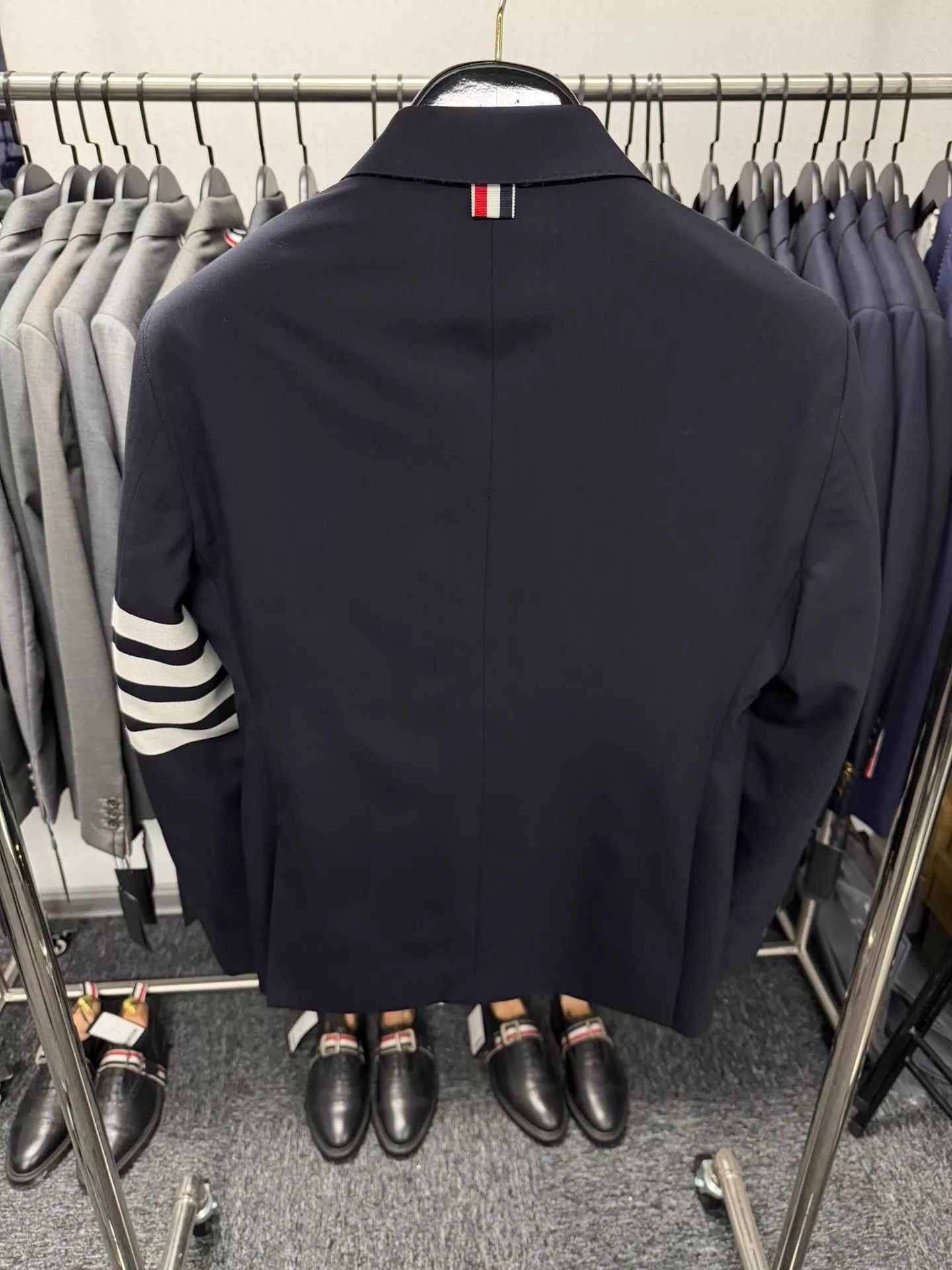 Thom Browne Thom Browne Classic 4-Bar Navy Gold Button Suit Size 48R - 2 Thumbnail