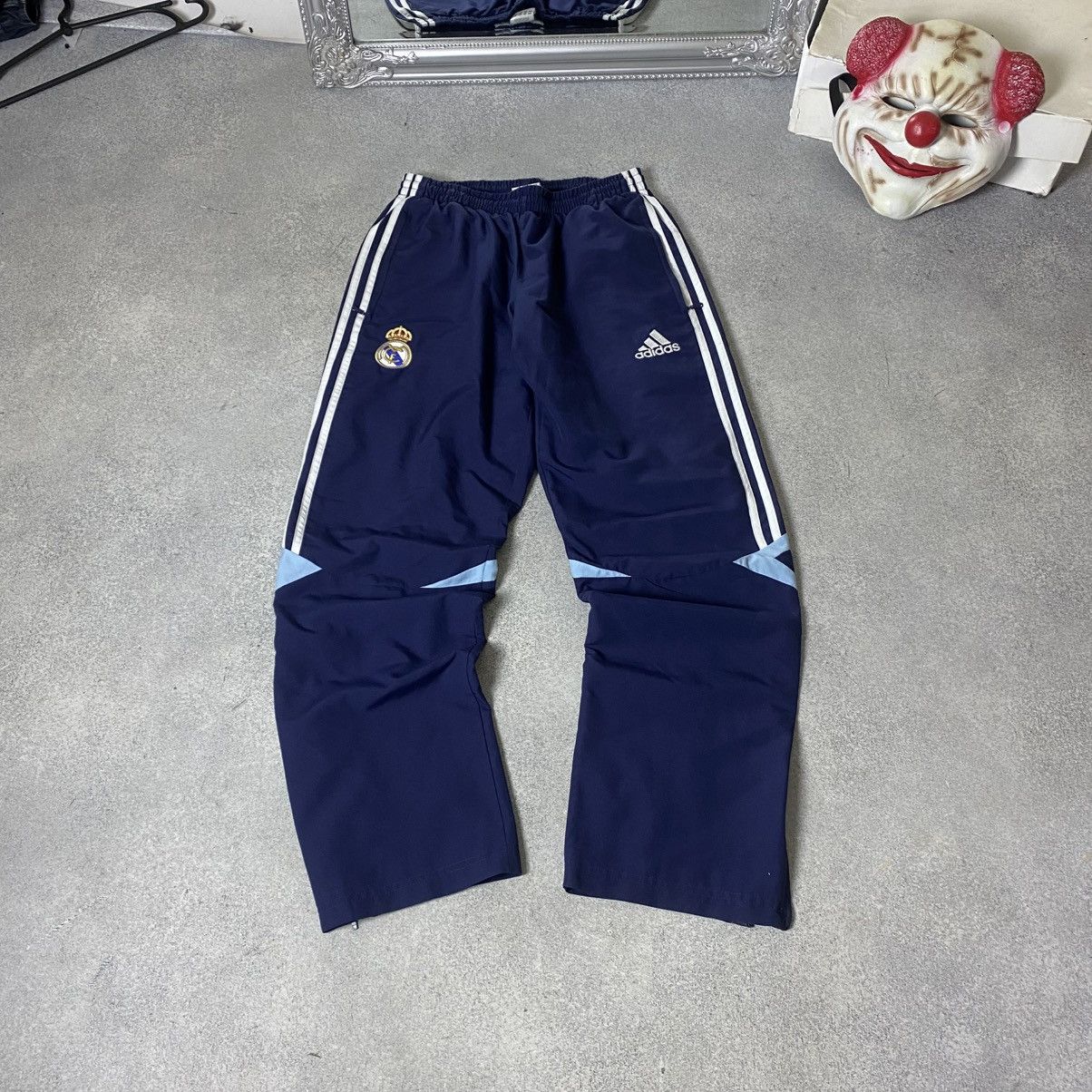 Adidas Vintage Adidas Real Madrid Track Pants Drill Y2K Baggy Size US 30 / EU 46 - 5 Thumbnail