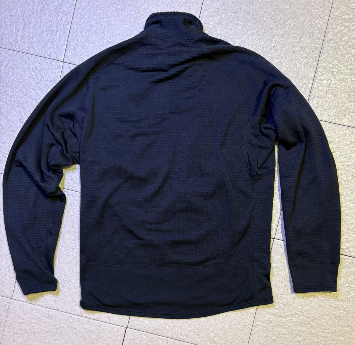 Patagonia Patagonia R1 Men's Mars Fleece 1/2 Zip Pullover Black Size M Size US M / EU 48-50 / 2 - 5 Thumbnail