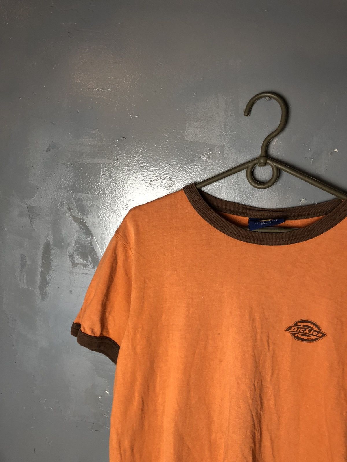 Dickies Men’s t-shirt Dickies size s Size US L / EU 52-54 / 3 - 4 Thumbnail