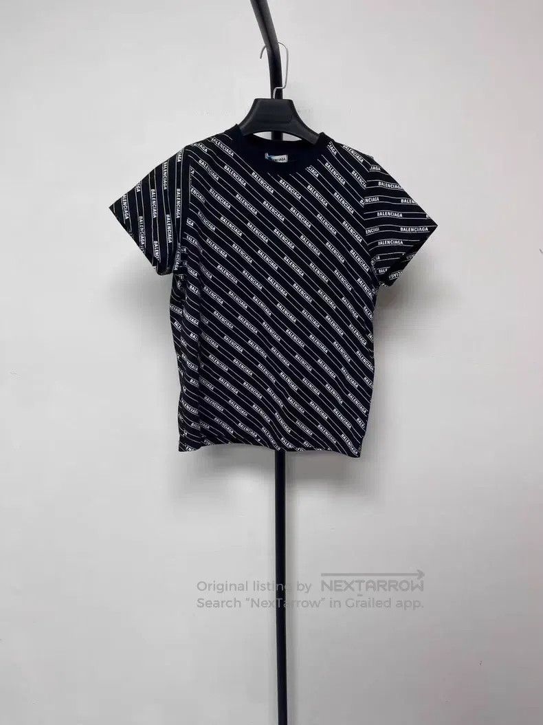 Balenciaga Balenciaga Alphabet All-over Print Crew Neck Short Sleeve Size US M / EU 48-50 / 2 - 1 Thumbnail