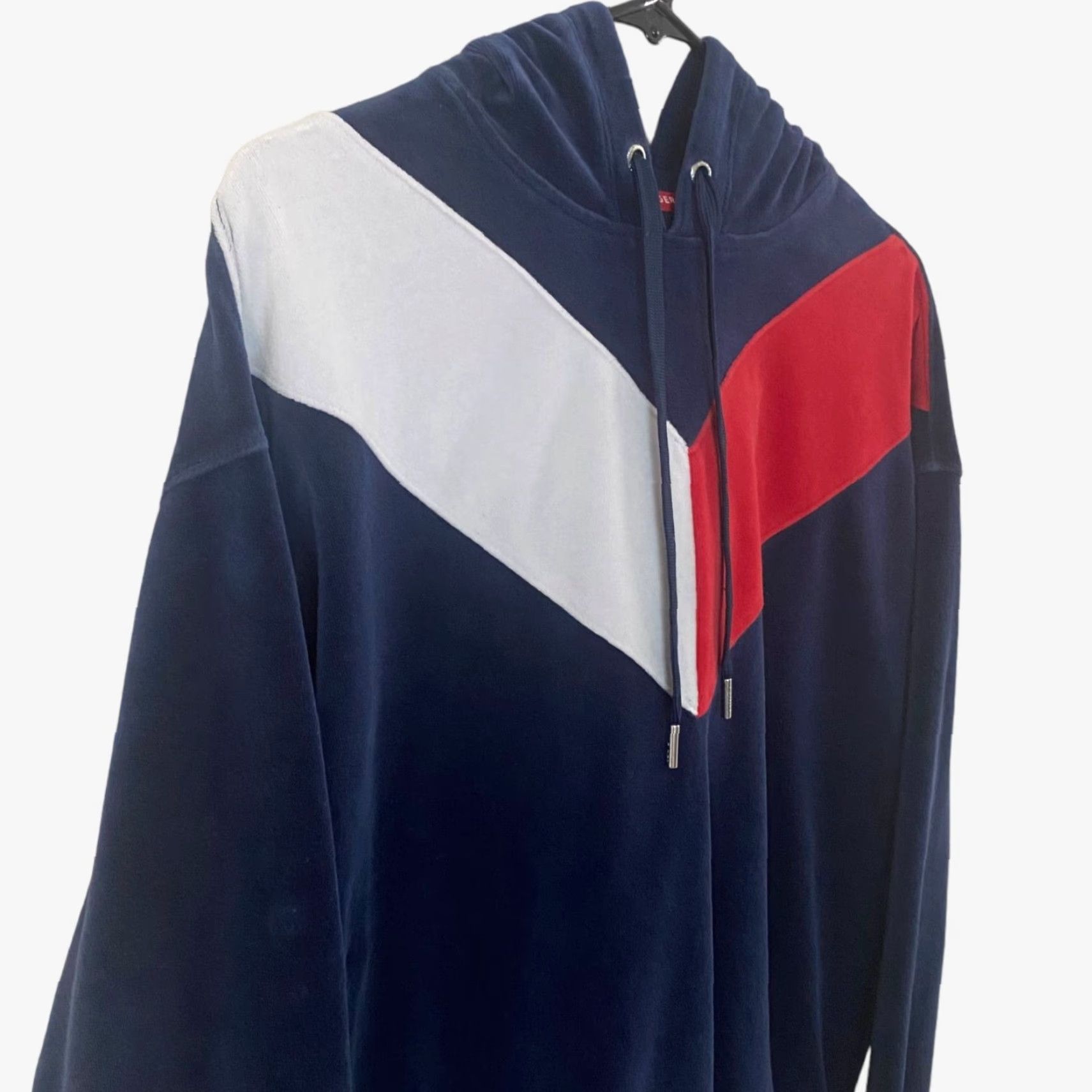 Tommy Hilfiger VINTAGE Tommy Hilfiger Sport Velour Chevron Hoodie Sweatshirt Blue Women's M Size M / US 6-8 / IT 42-44 - 4 Thumbnail