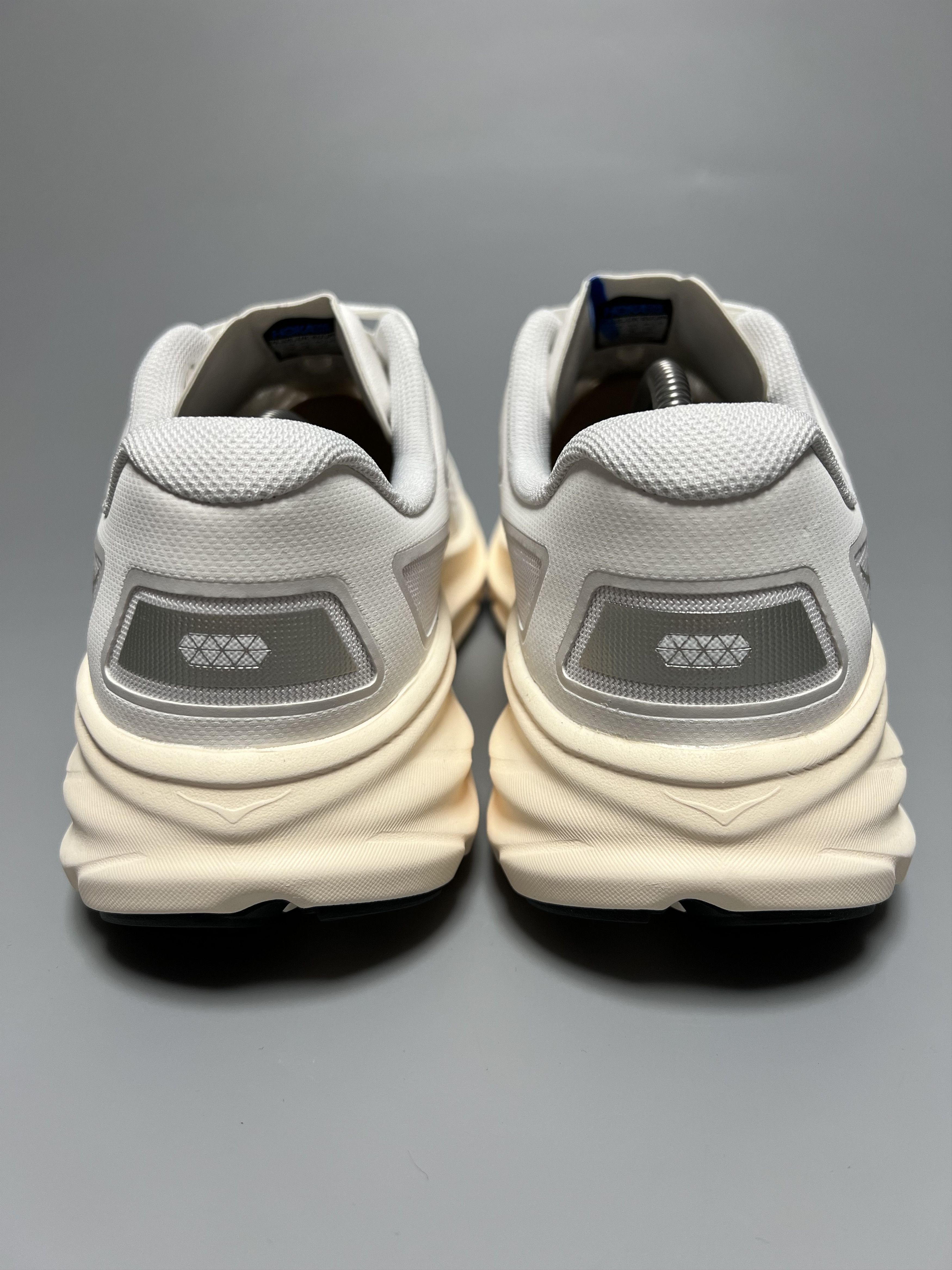 Hoka Hoka One One Clifton One9 Men’s Running Shoes 1155370-FCG Size US 10 / EU 43 - 3 Thumbnail