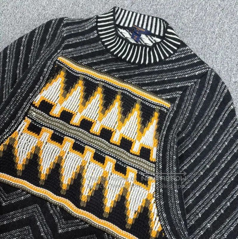 Other Louis Vuitton Grey Wool Knit Sweater for Men . Size US S / EU 44-46 / 1 - 3 Thumbnail