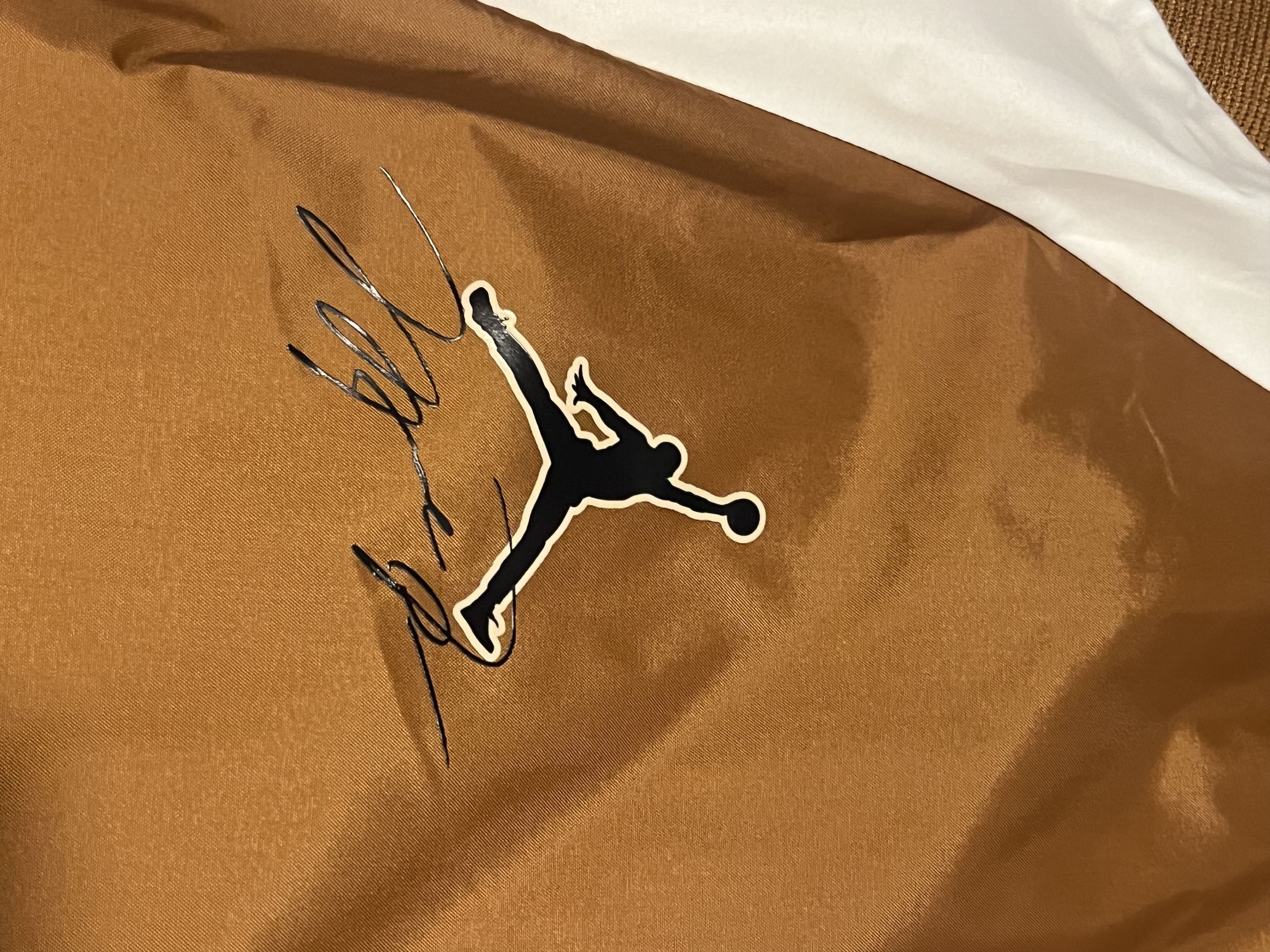 Nike Nike Air Jordan Jumpman Windbreaker Jacket Large FB7032-281 Size US M / EU 48-50 / 2 - 4 Thumbnail