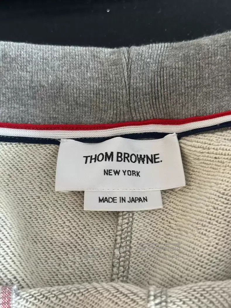 Thom Browne Thom Browne size 4 Gray Shorts Size US 30 / EU 46 - 3 Thumbnail