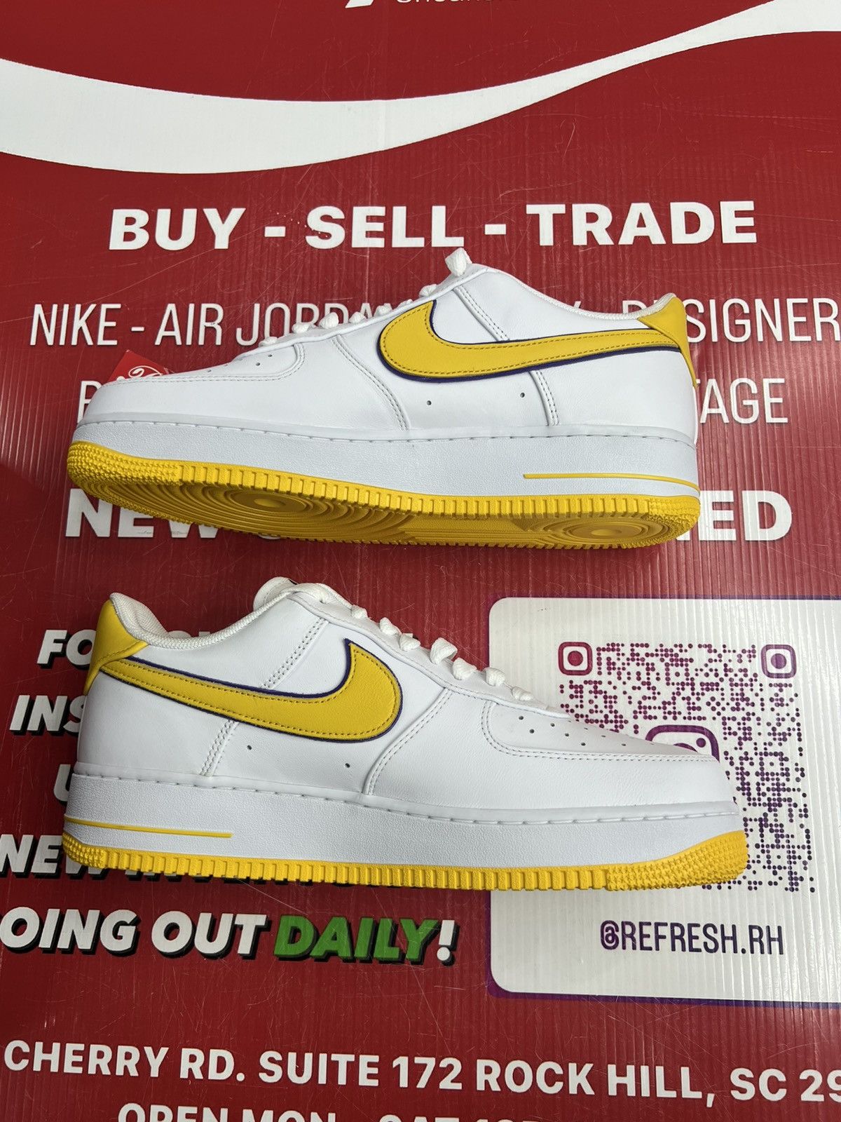 Nike Nike Air Force 1 Low 2024 Lakers Home Size 12 Size US 12 / EU 45 - 3 Thumbnail