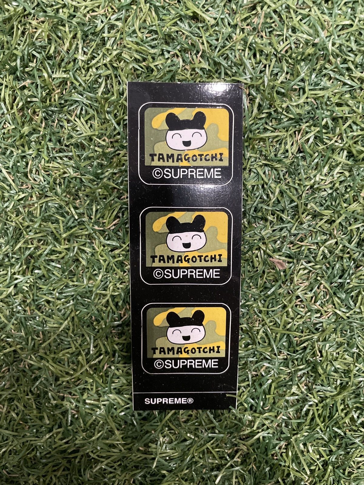 Supreme Supreme Tamagotchi Sticker Size ONE SIZE - 1 Preview