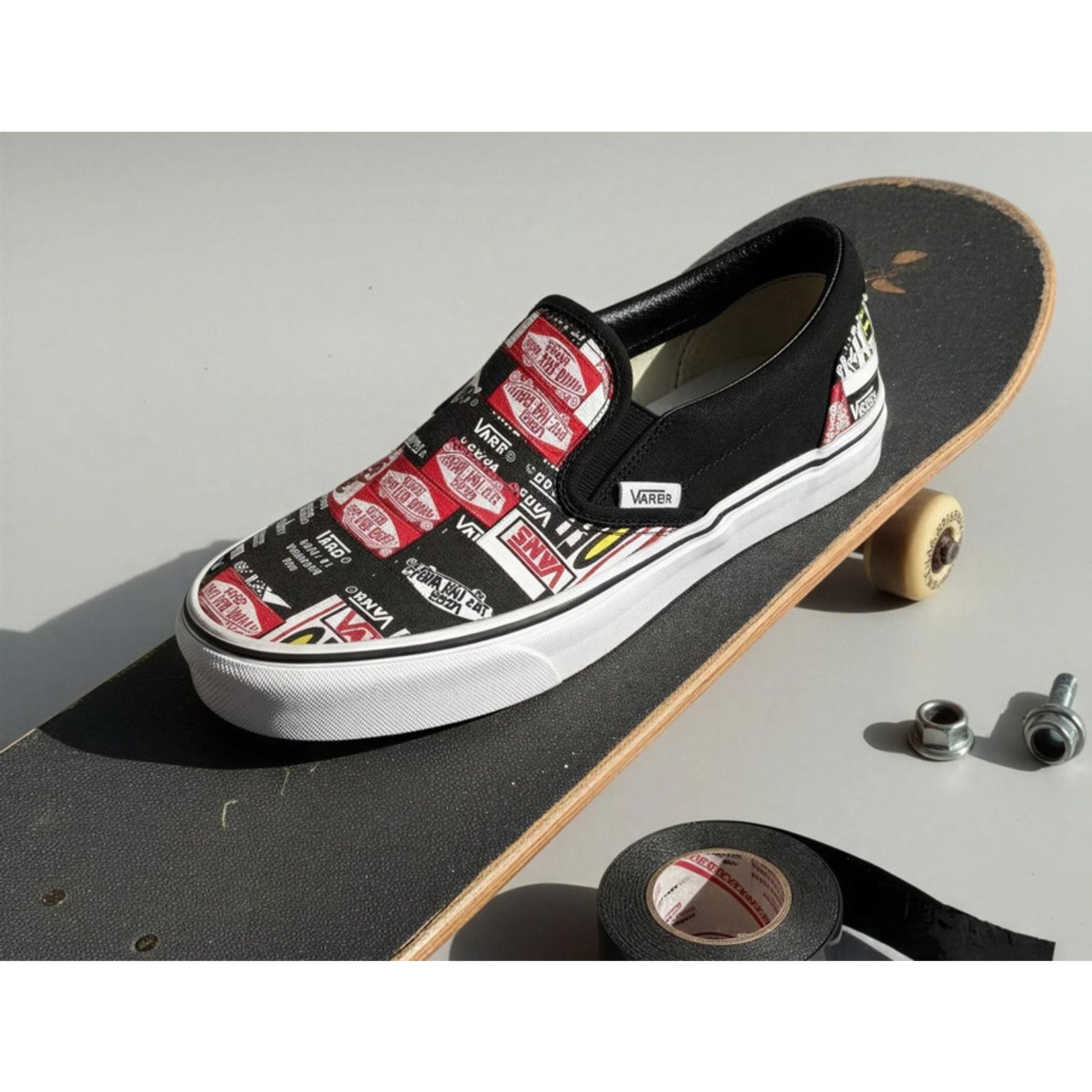 Vans Vans Classic Slip-On Sneakers Black True White Logo Print Size US 6.5 / IT 36.5 - 1 Thumbnail