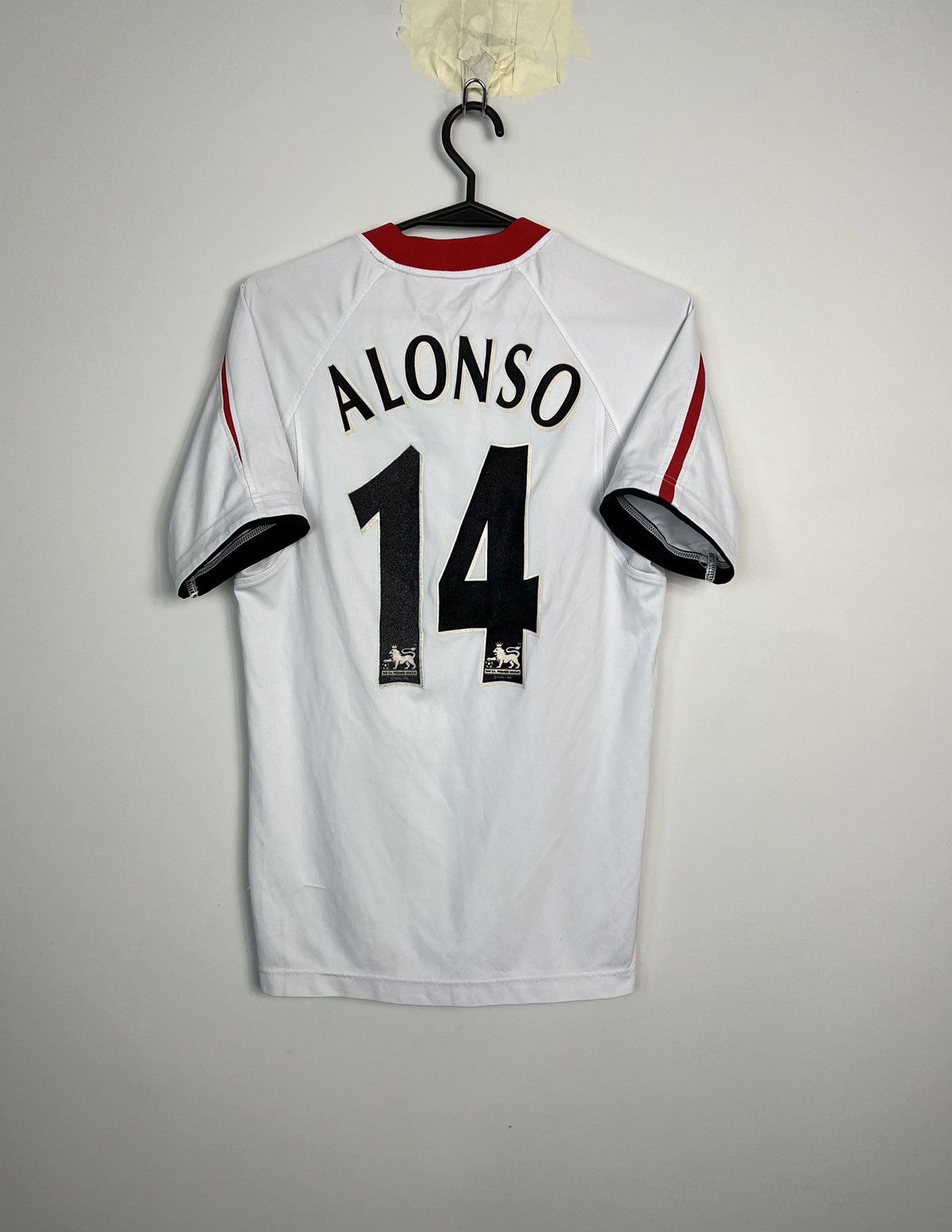 Nike × Vintage Reebok Liverpool 14 Alonso Soccer Jersey Size US S / EU 44-46 / 1 - 1 Thumbnail