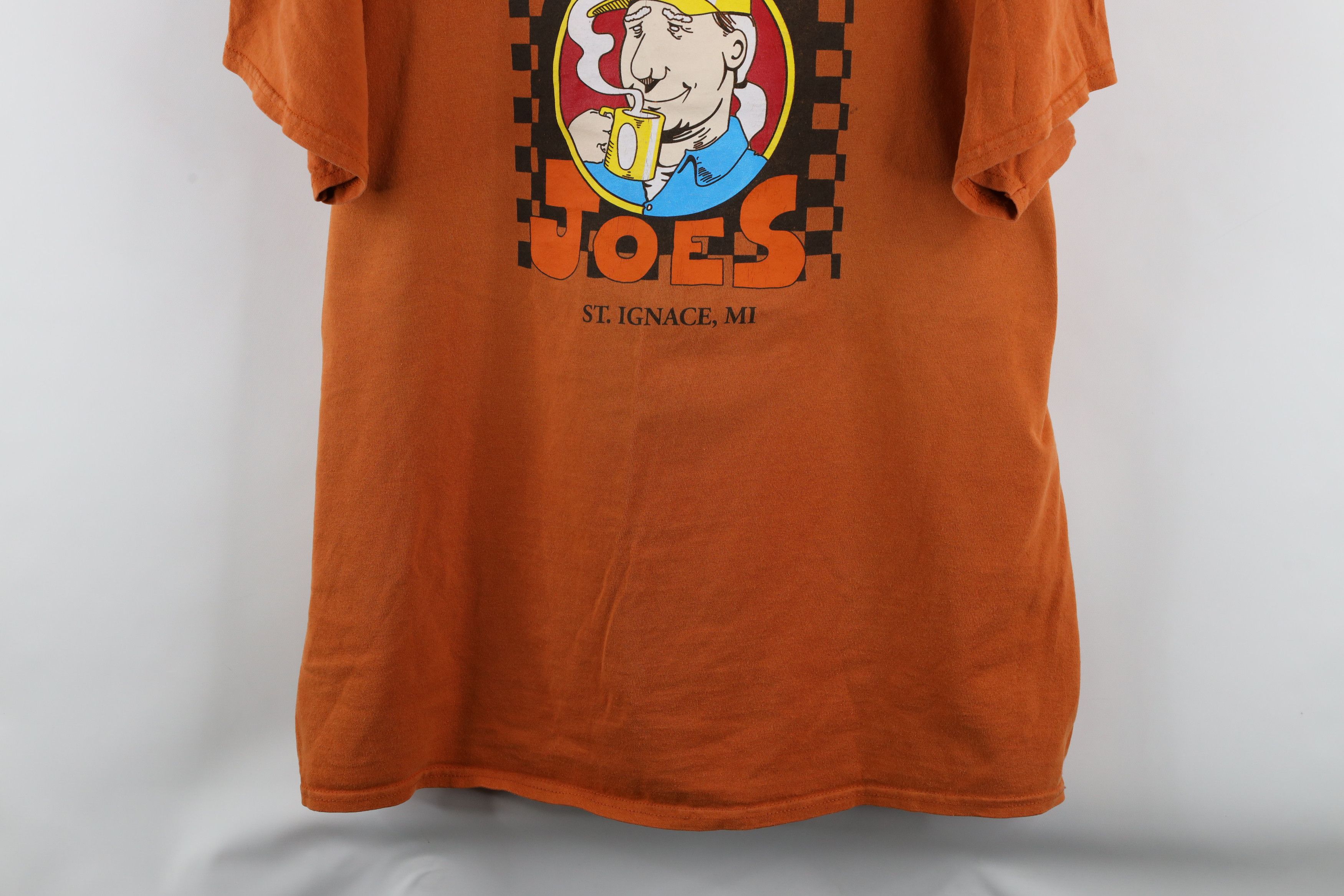 Vintage Vintage Streetwear Joes Upper Peninsula Michigan T-Shirt Size US XL / EU 56 / 4 - 3 Thumbnail
