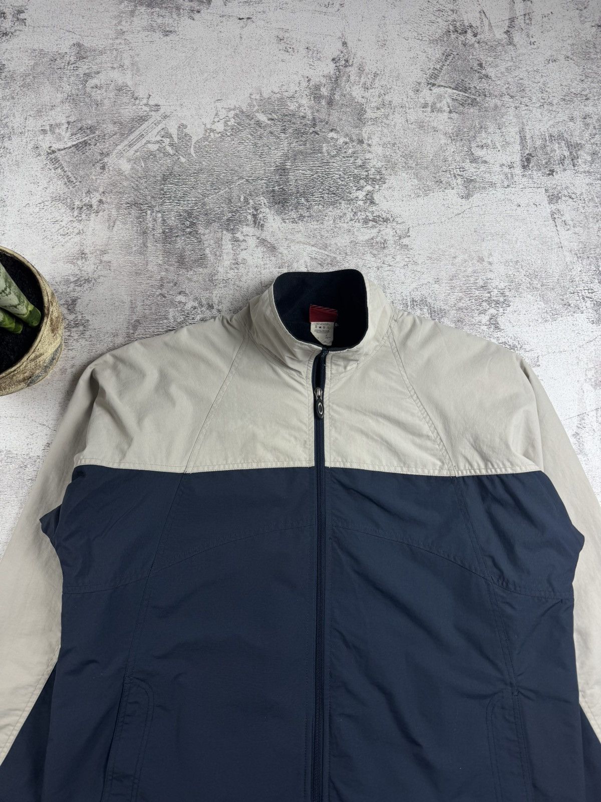 Oakley Oakley Men’s Gray Hiking Large Gorpcore Outdoor Basic Zip Jacket Windbreaker Size US L / EU 52-54 / 3 - 5 Thumbnail