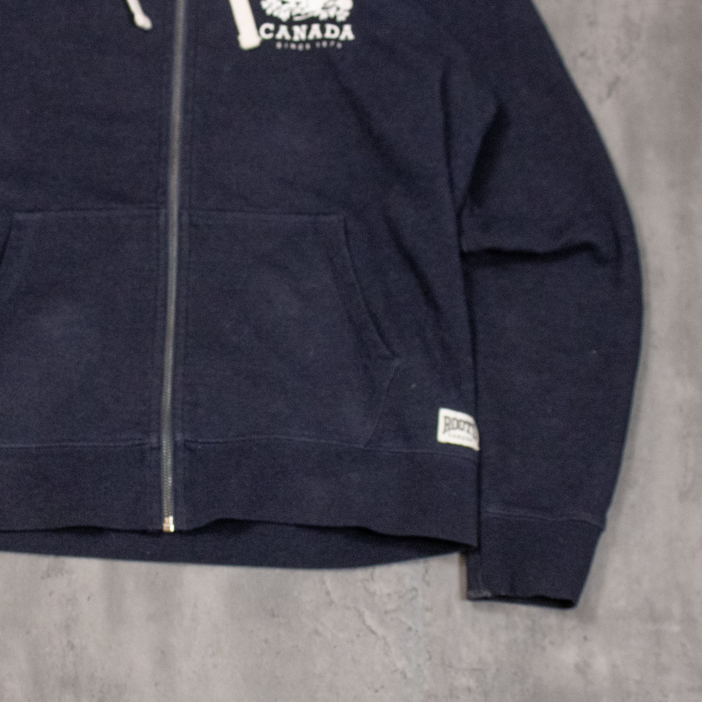 Roots Vintage Y2K 00's Root's Canada Zip Navy Blue Hoodie Size US M / EU 48-50 / 2 - 3 Thumbnail