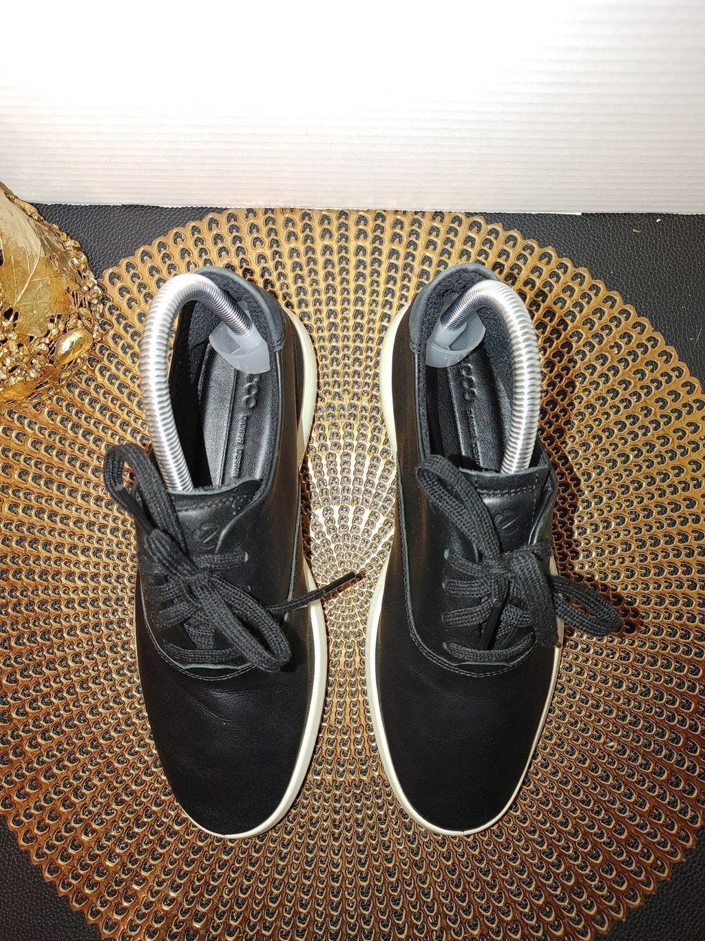 Ecco ECCO Minamalist Sneaker Size 37 Size US 6.5 / IT 36.5 - 2 Thumbnail