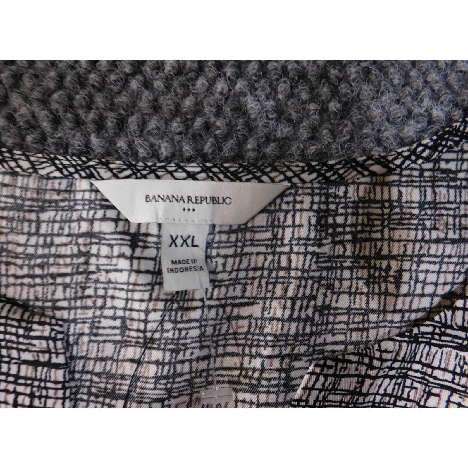 Banana Republic Banana Republic Shirt Womens 2XL Sleeveless Blouse Abstract Print Poly Top Size XXL / US 16-18 / IT 52-54 - 5 Thumbnail